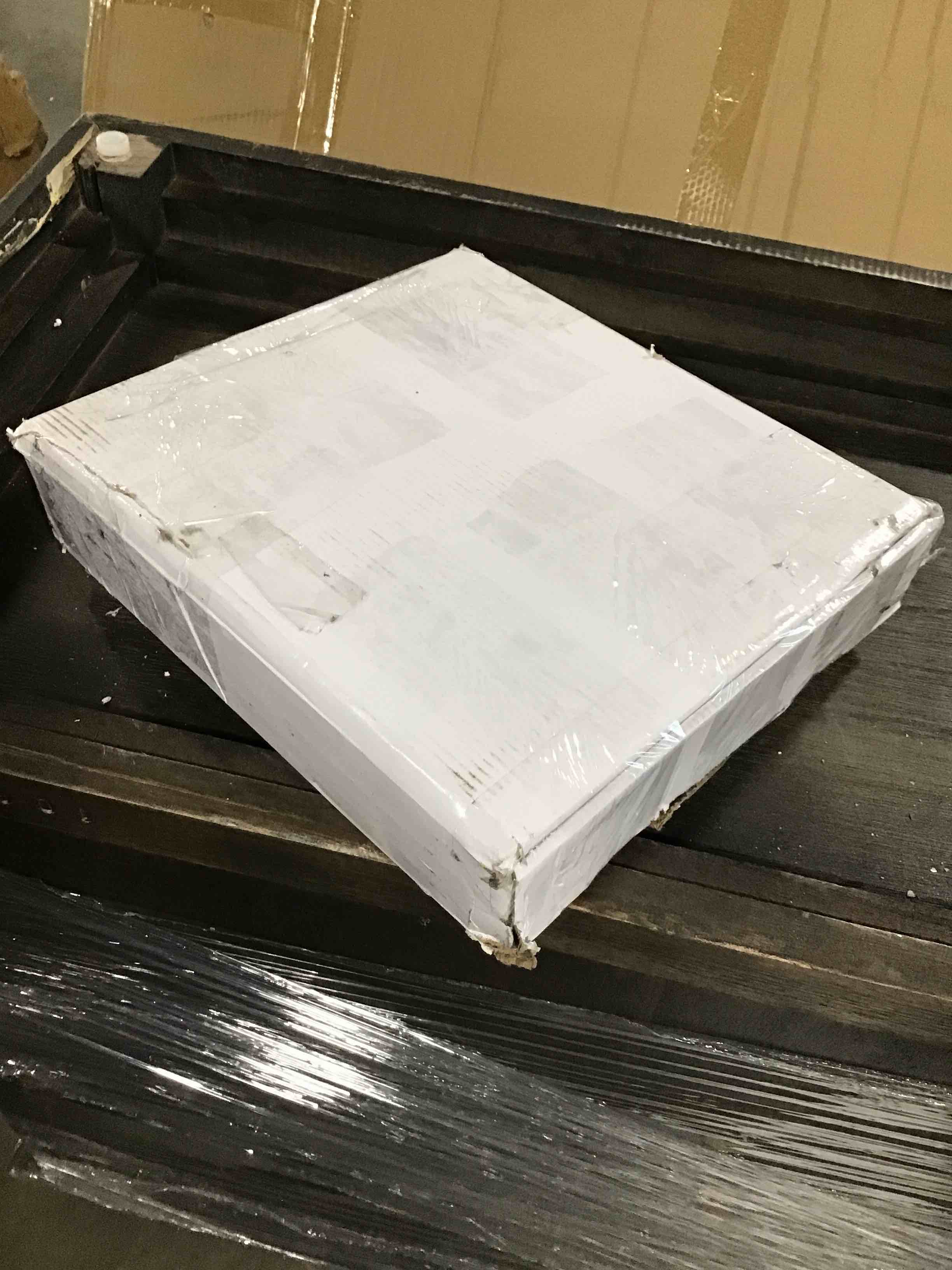 https://s3.amazonaws.com/lotting-images-prod/bidfta/GRN5614373_1702990998106.jpeg