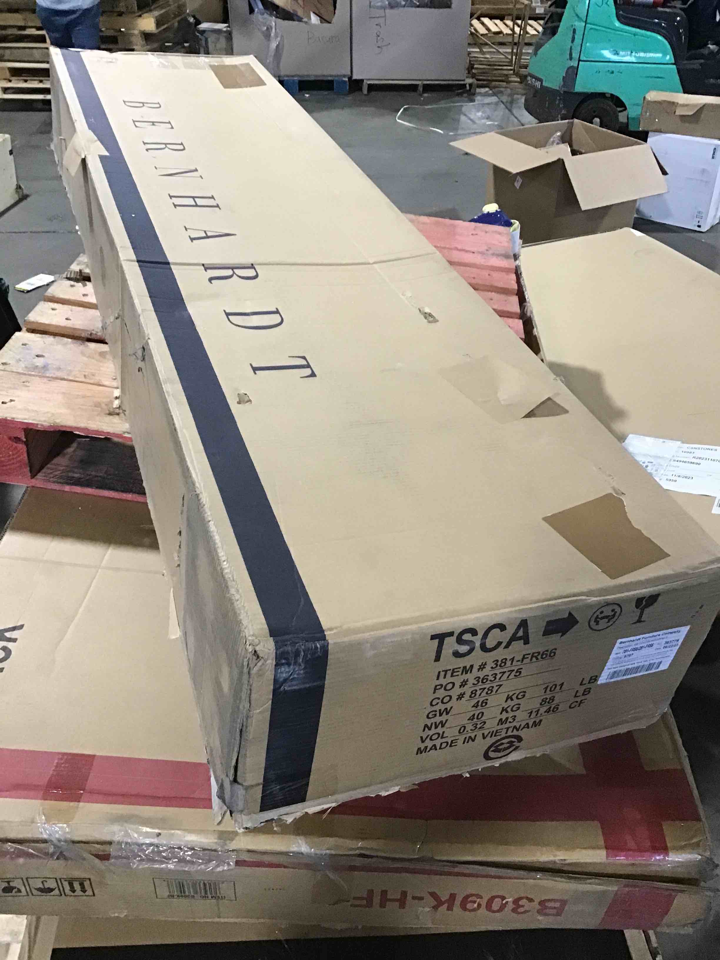 https://s3.amazonaws.com/lotting-images-prod/bidfta/GRN5614985_1702324705121.jpeg