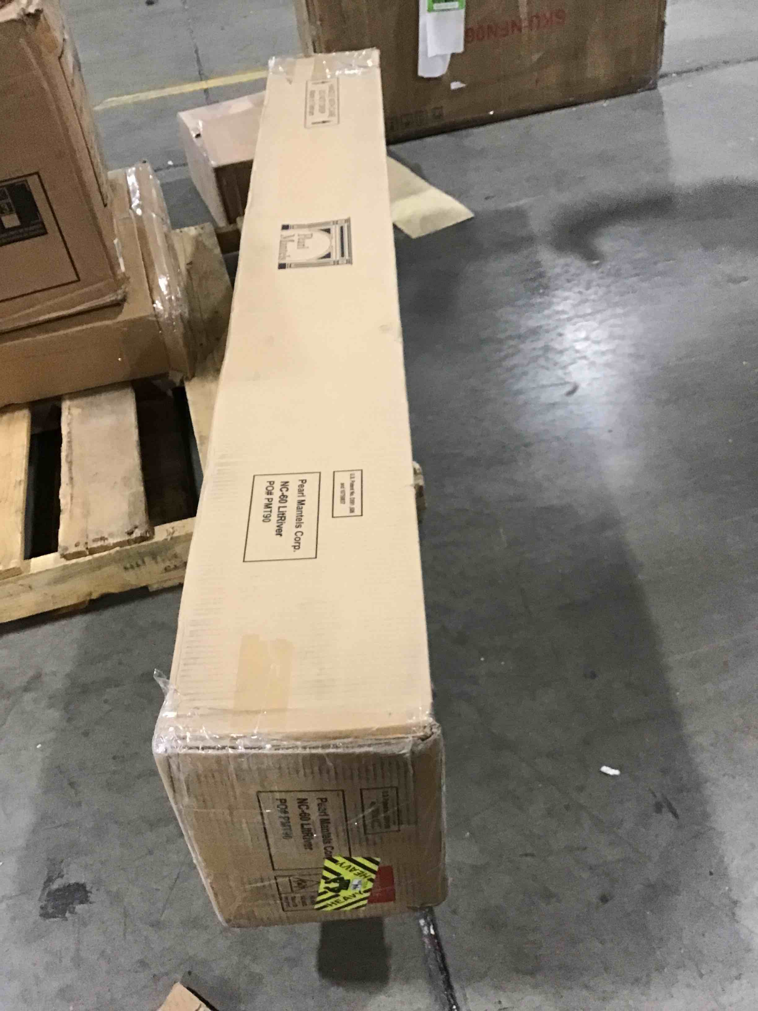 https://s3.amazonaws.com/lotting-images-prod/bidfta/GRN5616953_1702995795209.jpeg