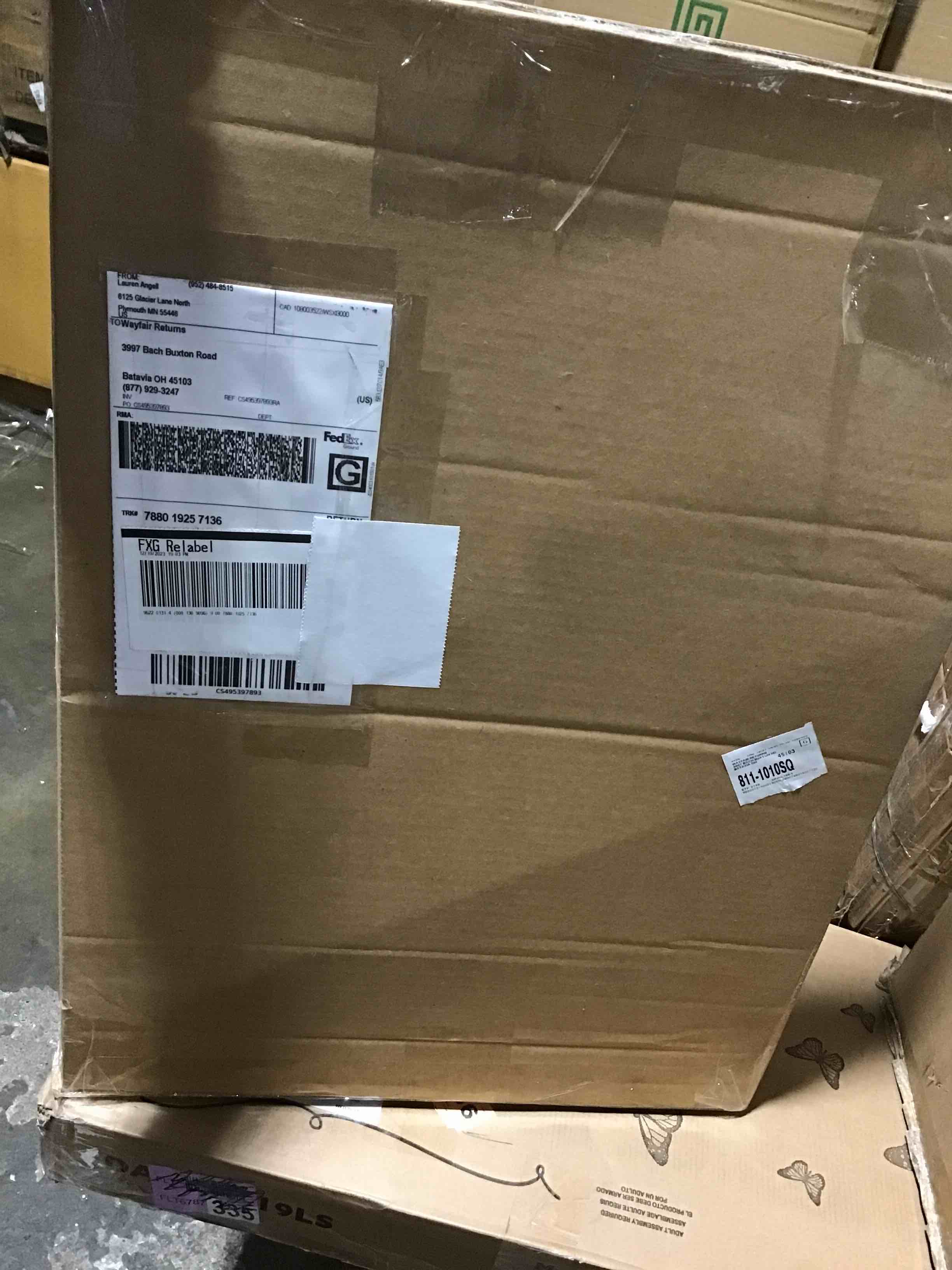 https://s3.amazonaws.com/lotting-images-prod/bidfta/GRN5619225_1704372249331.jpeg