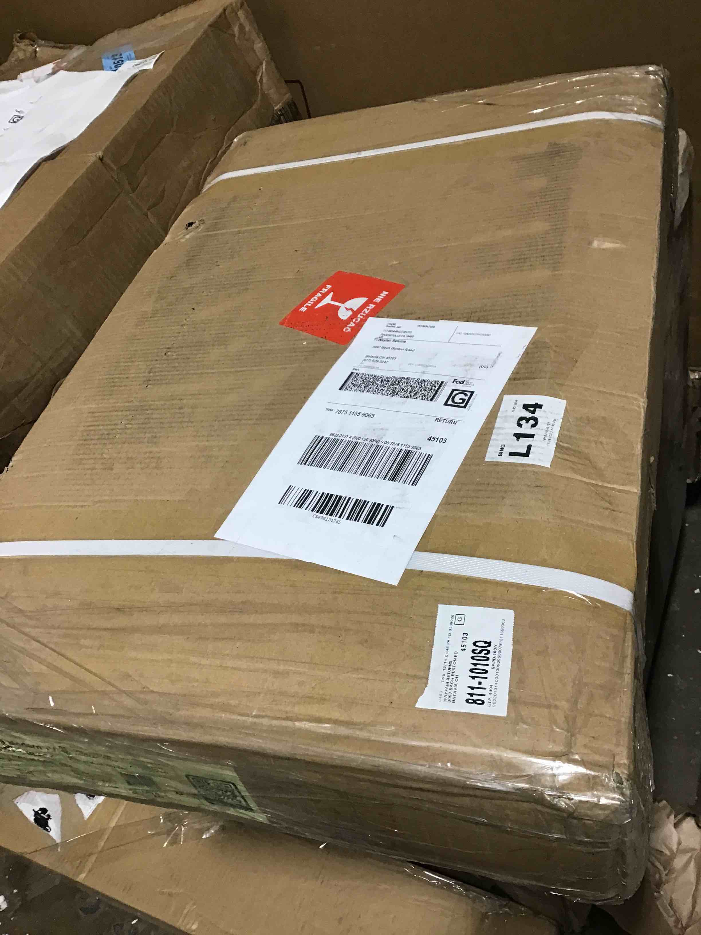 https://s3.amazonaws.com/lotting-images-prod/bidfta/GRN5621595_1702822374210.jpeg