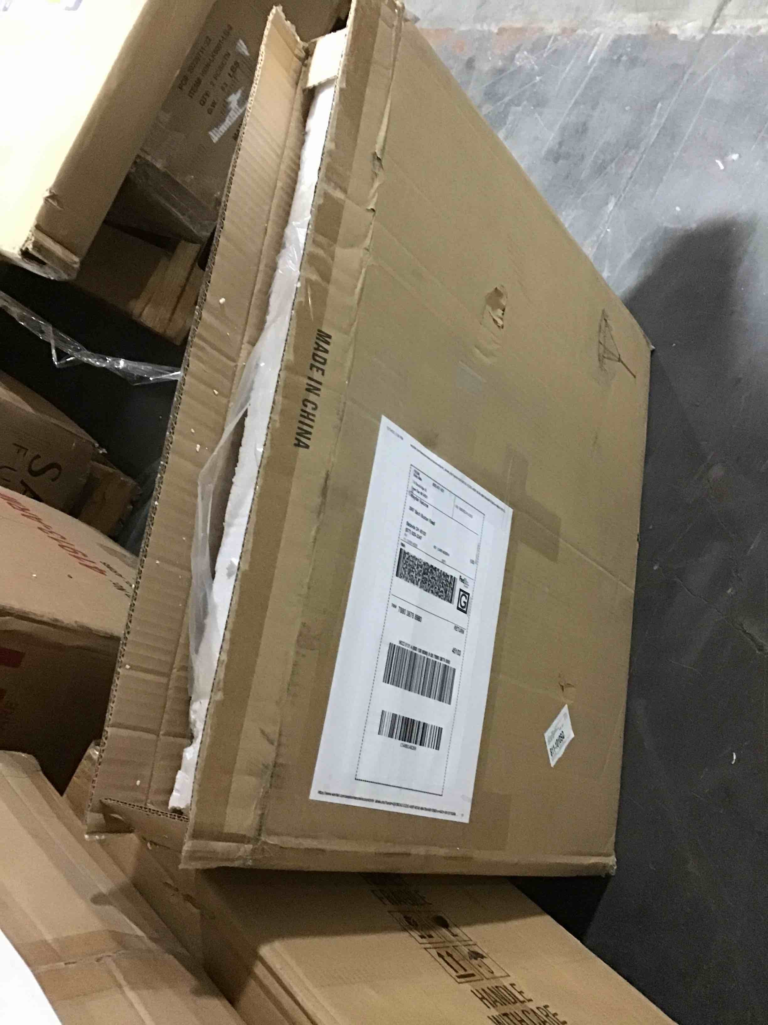 https://s3.amazonaws.com/lotting-images-prod/bidfta/GRN5622379_1703612857877.jpeg