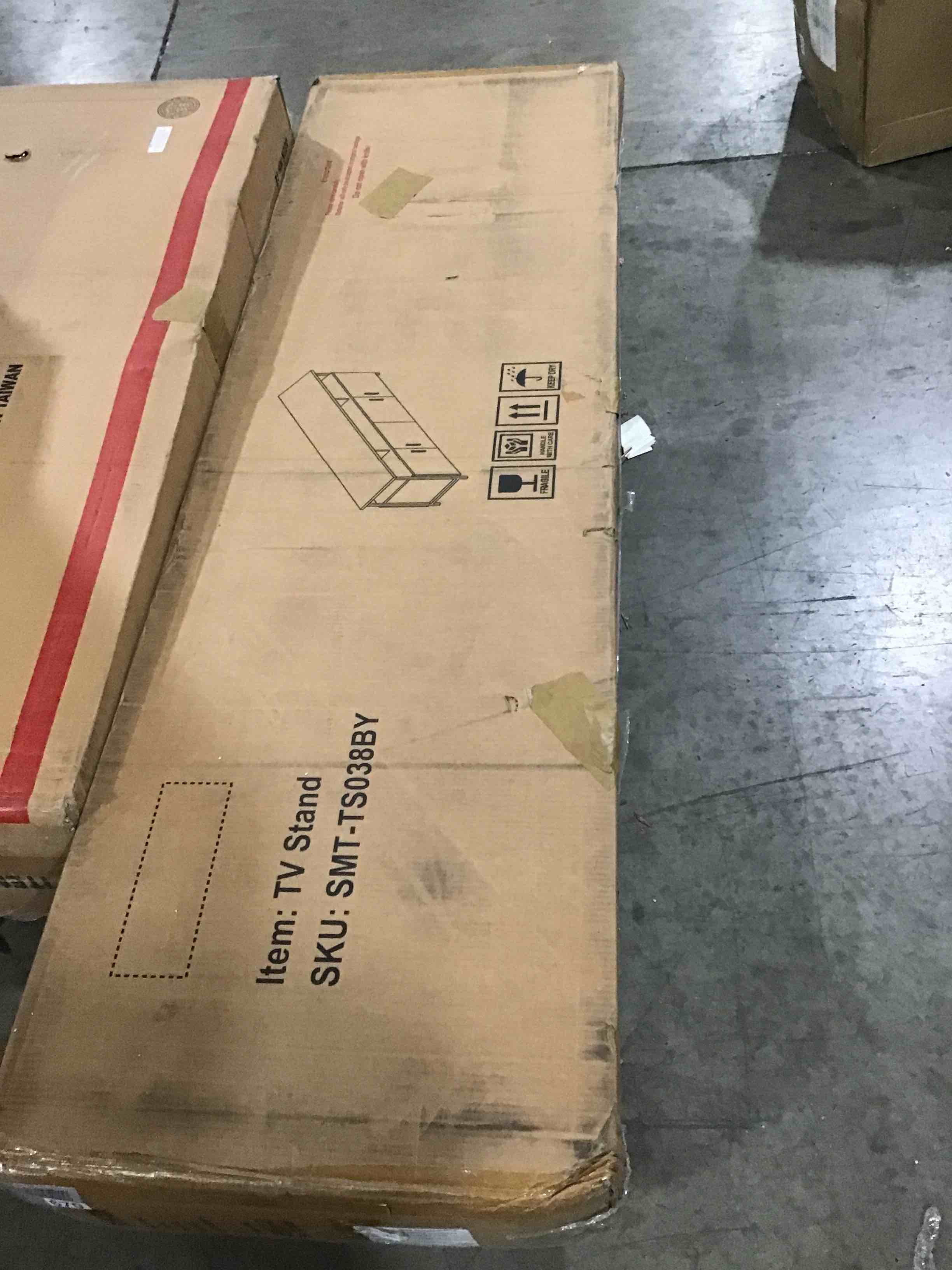 https://s3.amazonaws.com/lotting-images-prod/bidfta/GRN5622472_1702052801454.jpeg