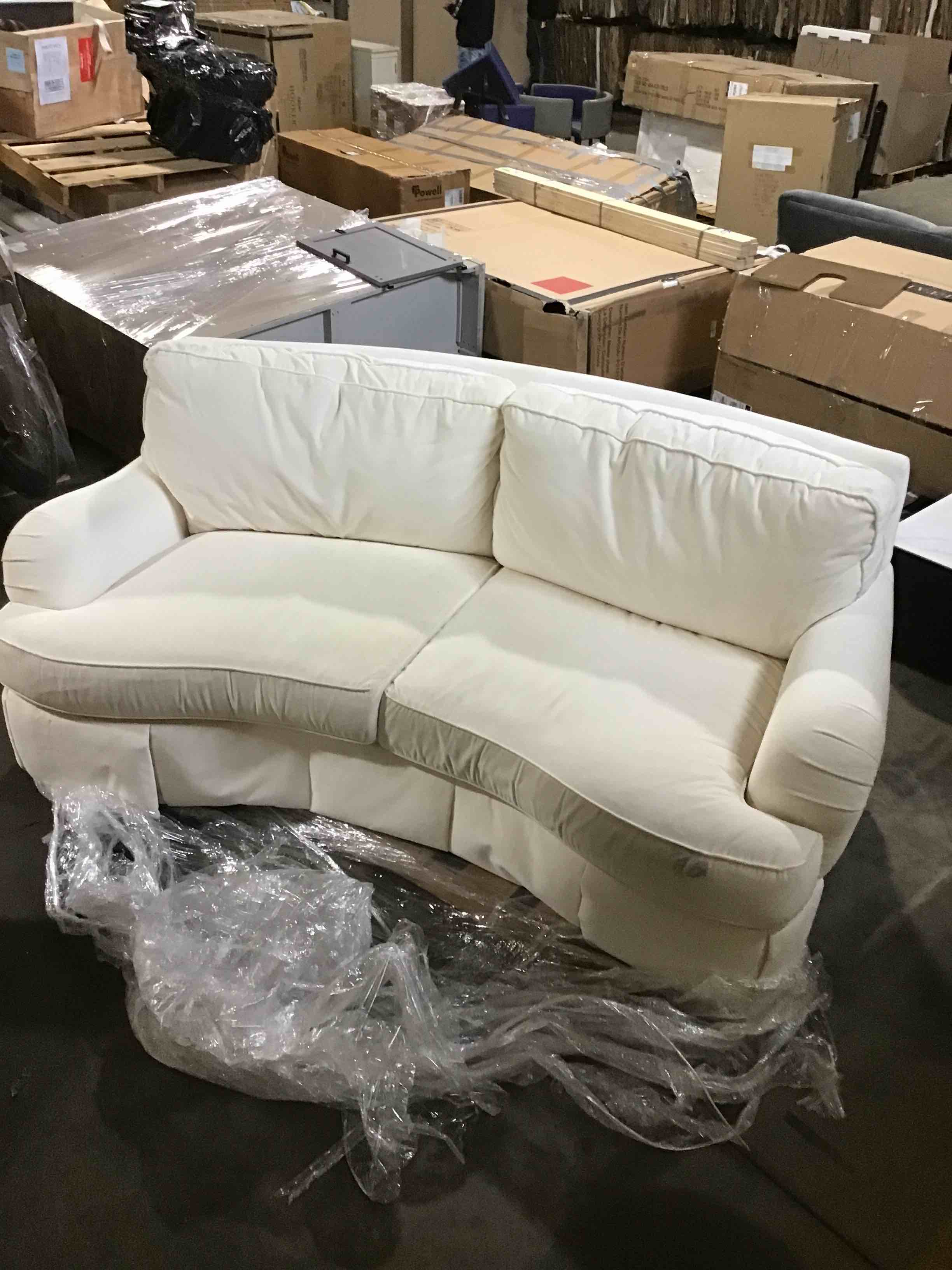 https://s3.amazonaws.com/lotting-images-prod/bidfta/GRN5622963_1702927503348.jpeg