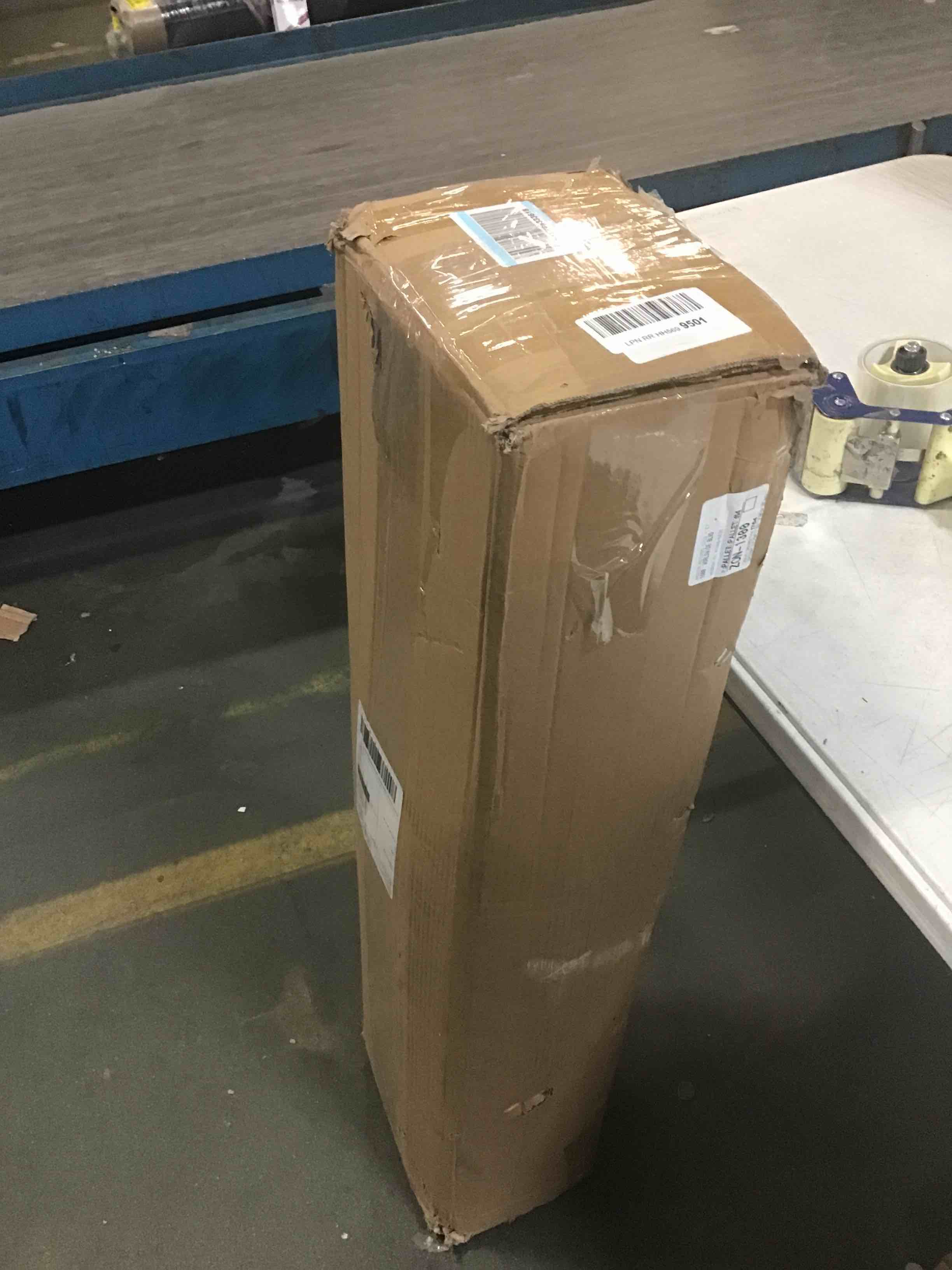 https://s3.amazonaws.com/lotting-images-prod/bidfta/GRN5624598_1702564554414.jpeg