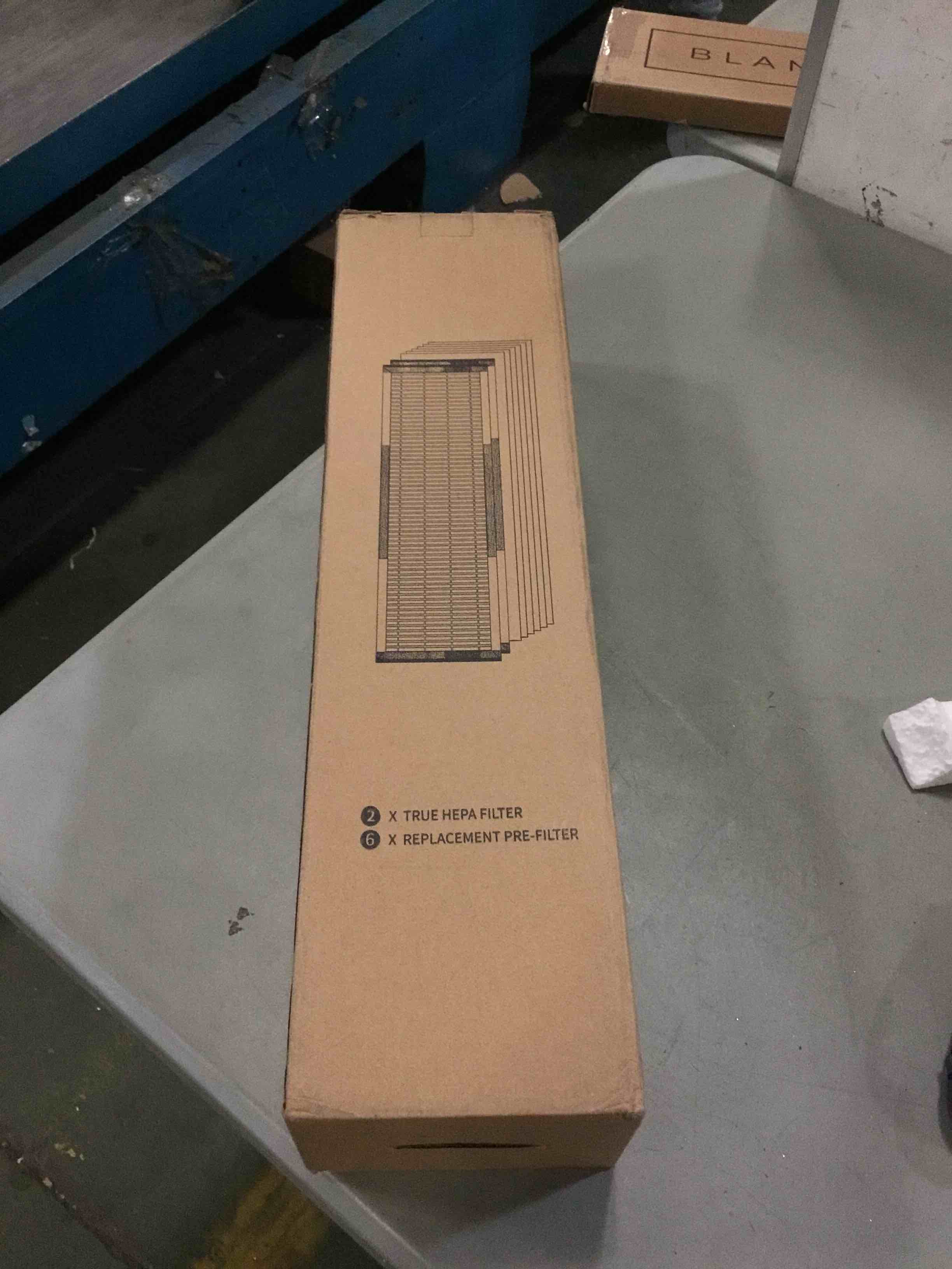 https://s3.amazonaws.com/lotting-images-prod/bidfta/GRN5625172_1702927791499.jpeg