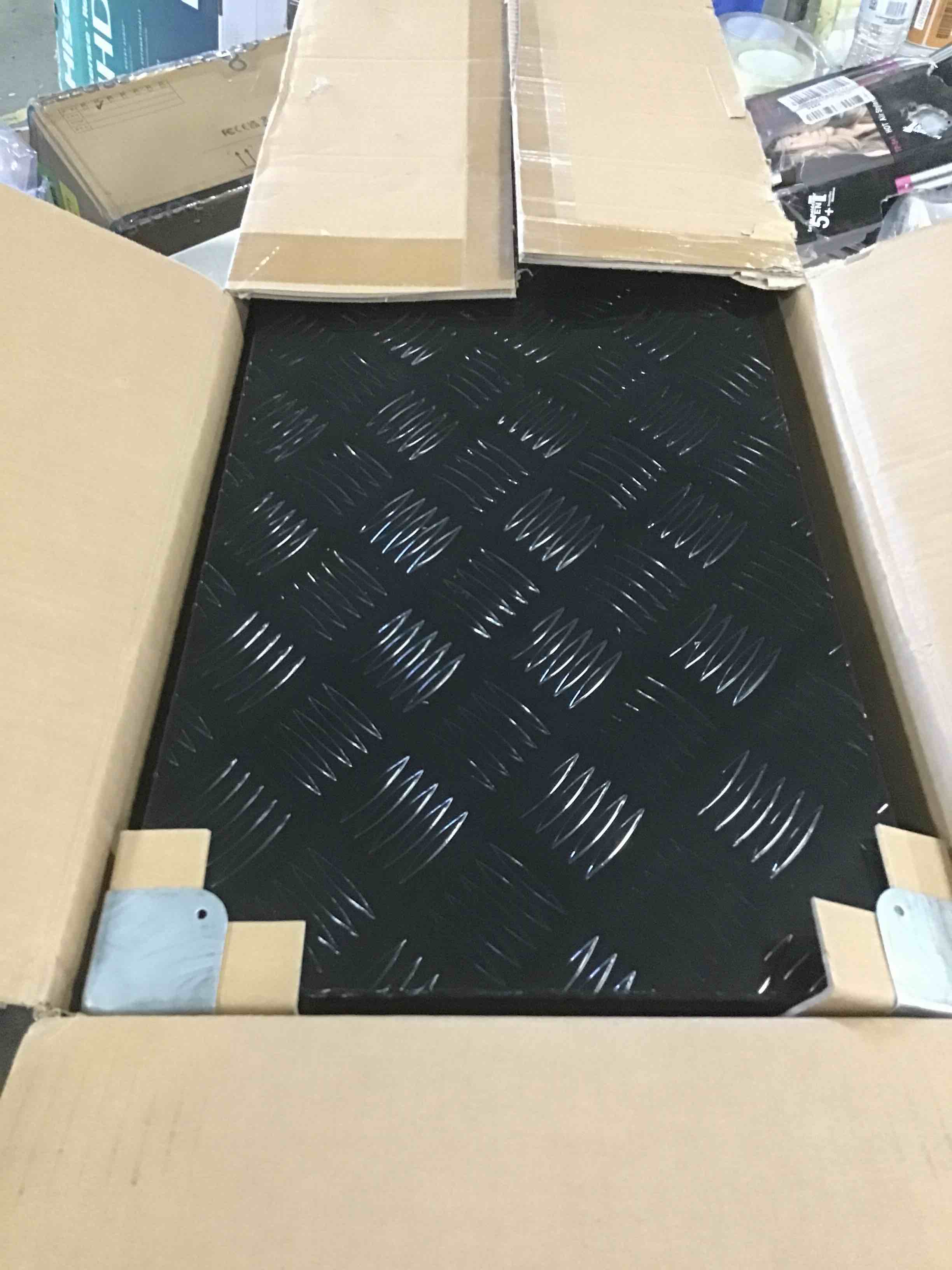 https://s3.amazonaws.com/lotting-images-prod/bidfta/GRN5625302_1702999520196.jpeg