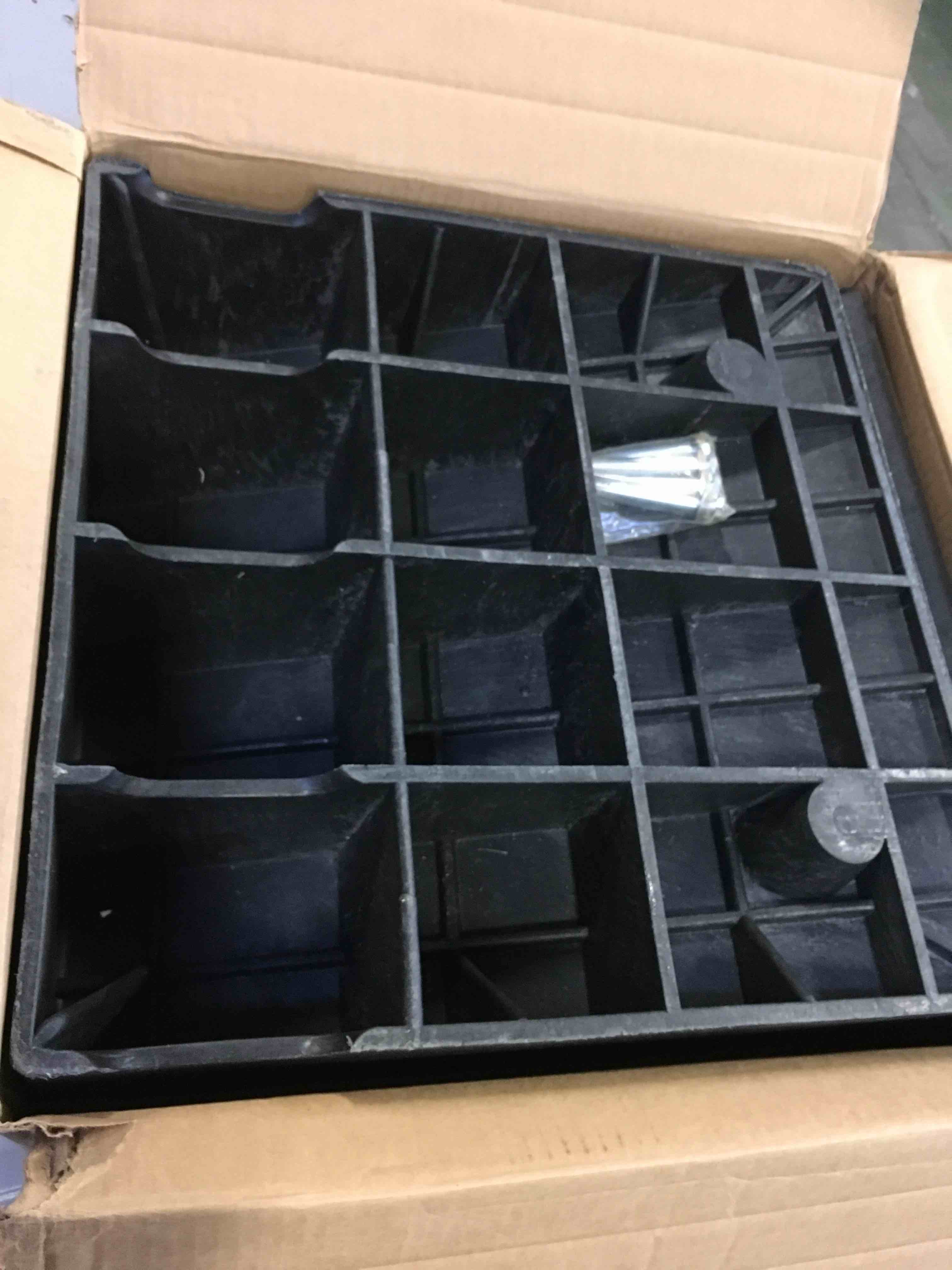 https://s3.amazonaws.com/lotting-images-prod/bidfta/GRN5627351_1702496457329.jpeg