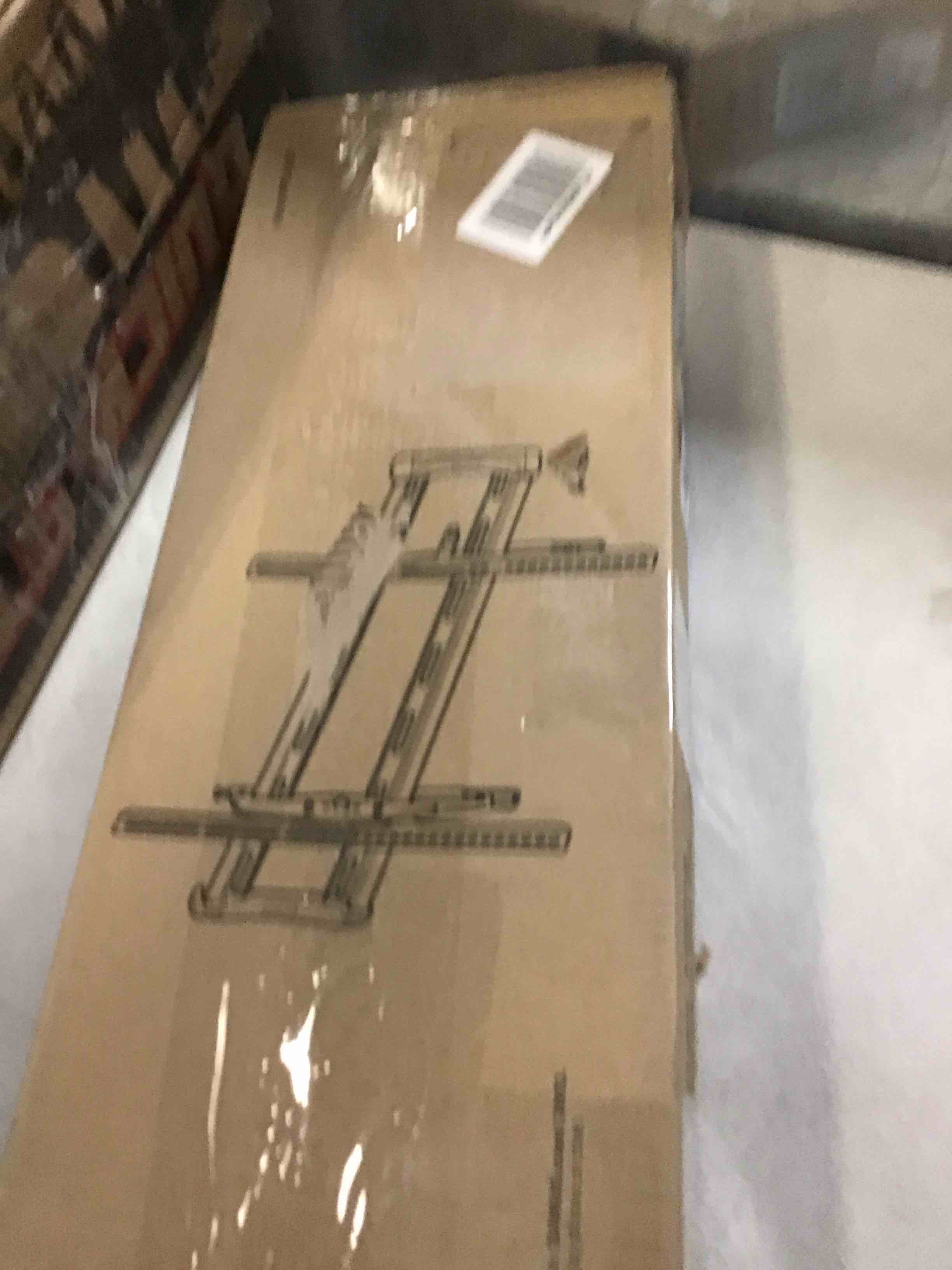 https://s3.amazonaws.com/lotting-images-prod/bidfta/GRN5628037_1702917481001.jpeg