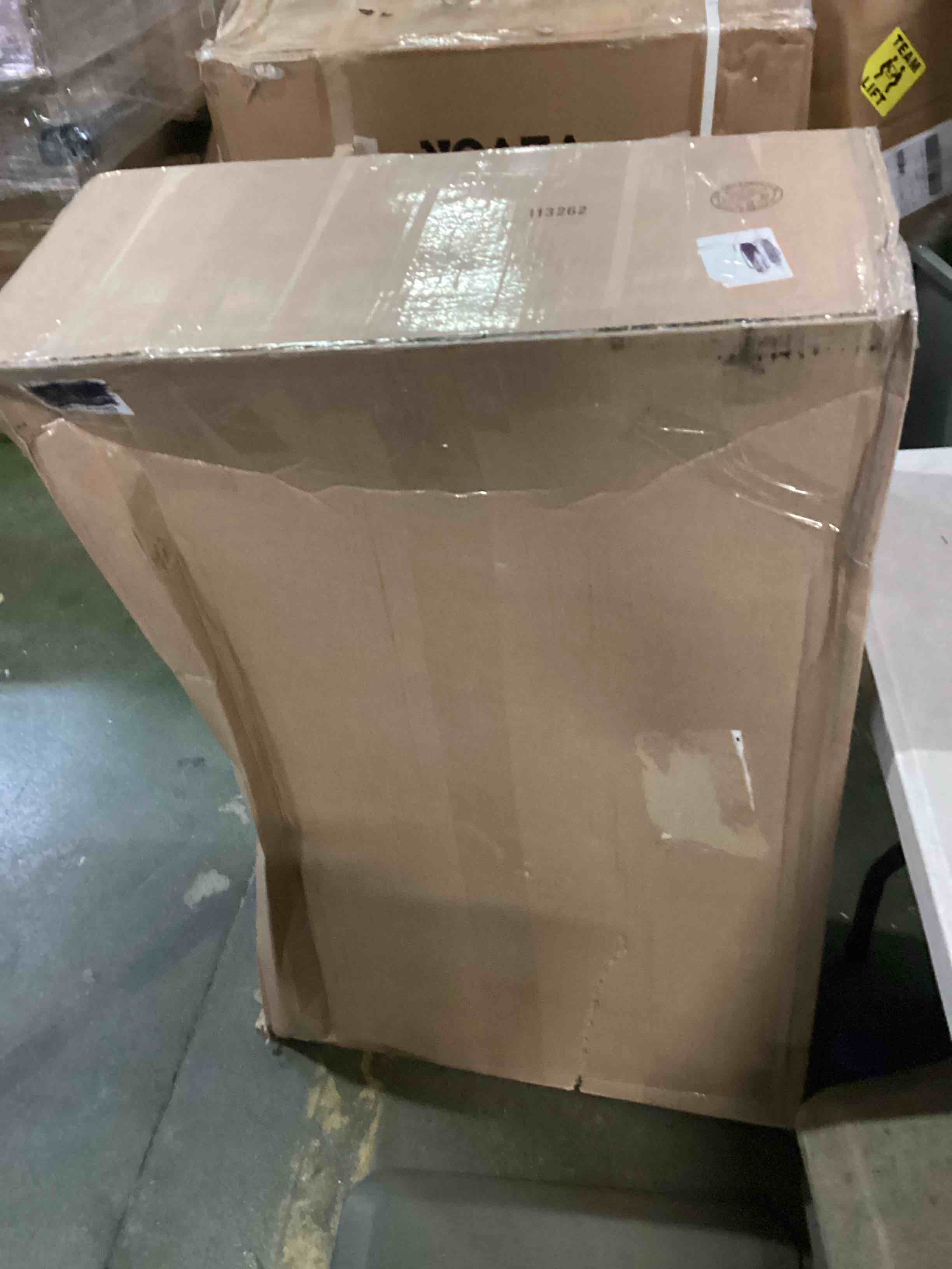 https://s3.amazonaws.com/lotting-images-prod/bidfta/GRN5628472_1702304148096.jpeg