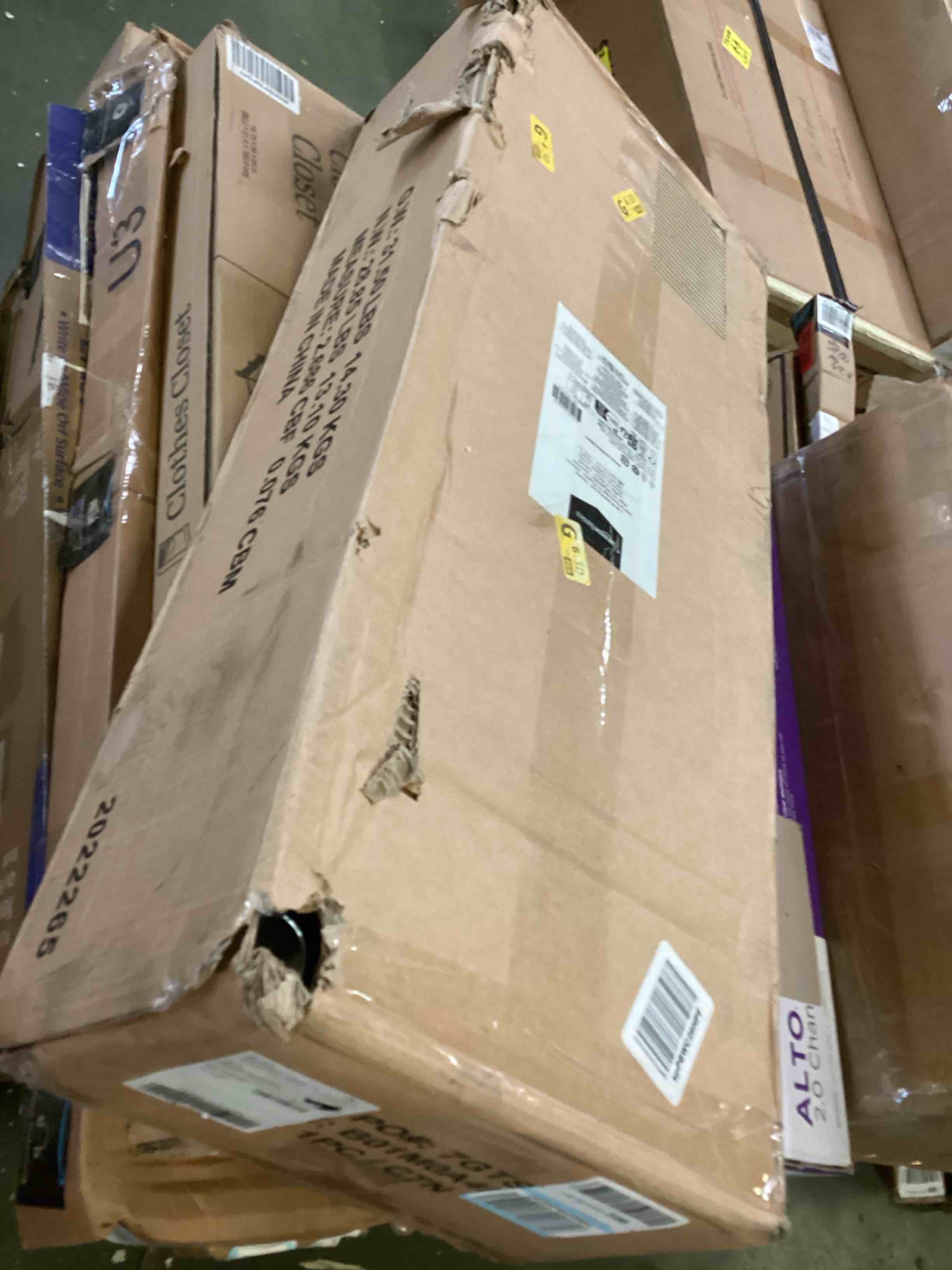 https://s3.amazonaws.com/lotting-images-prod/bidfta/GRN5629054_1702496107671.jpeg