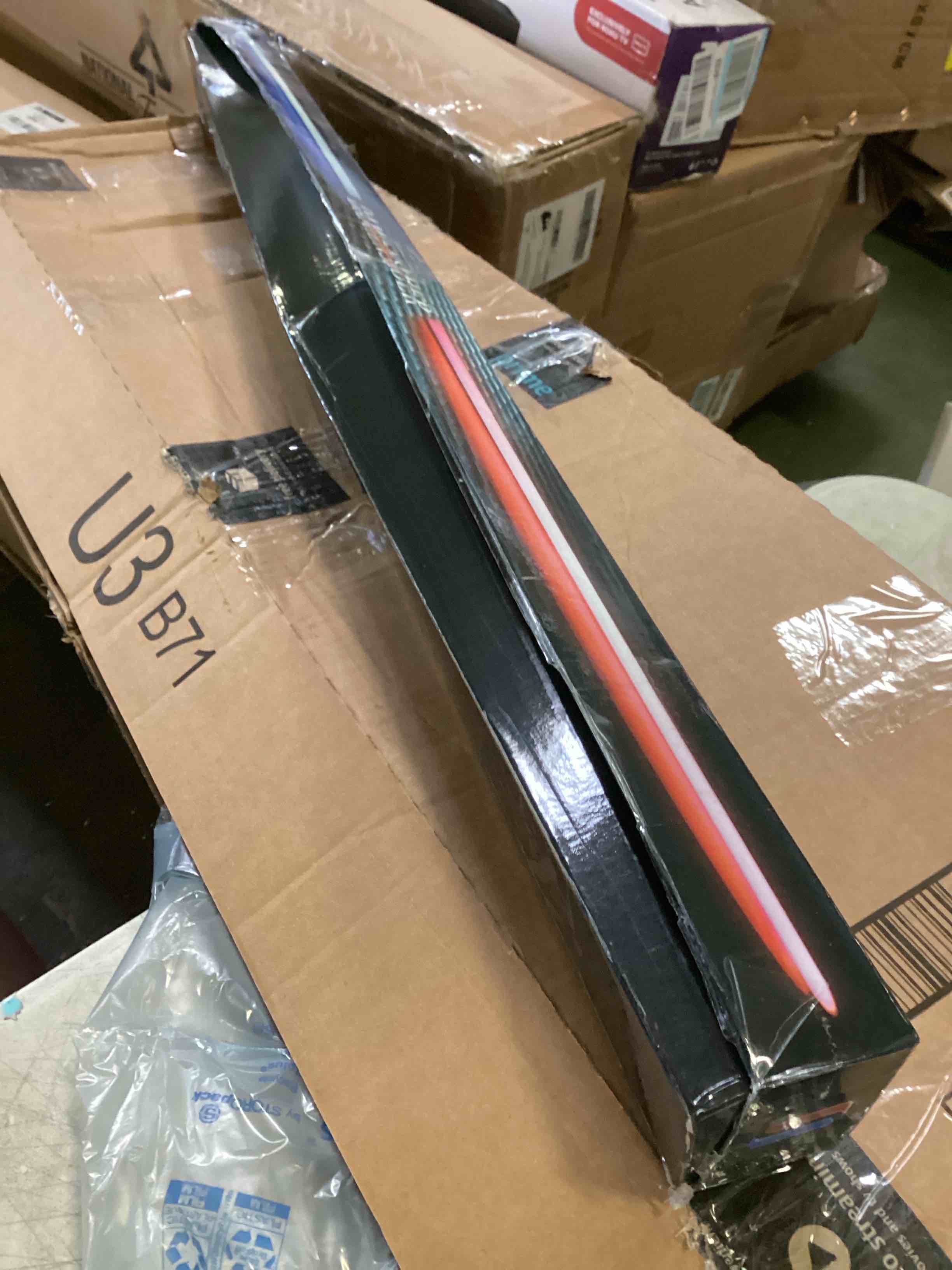 https://s3.amazonaws.com/lotting-images-prod/bidfta/GRN5629056_1702496243078.jpeg