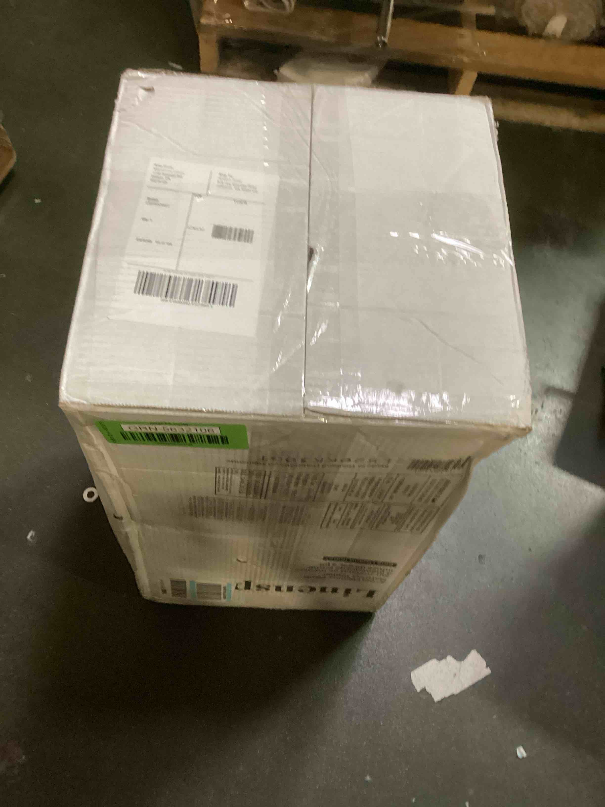 https://s3.amazonaws.com/lotting-images-prod/bidfta/GRN5632106_1702910431689.jpeg