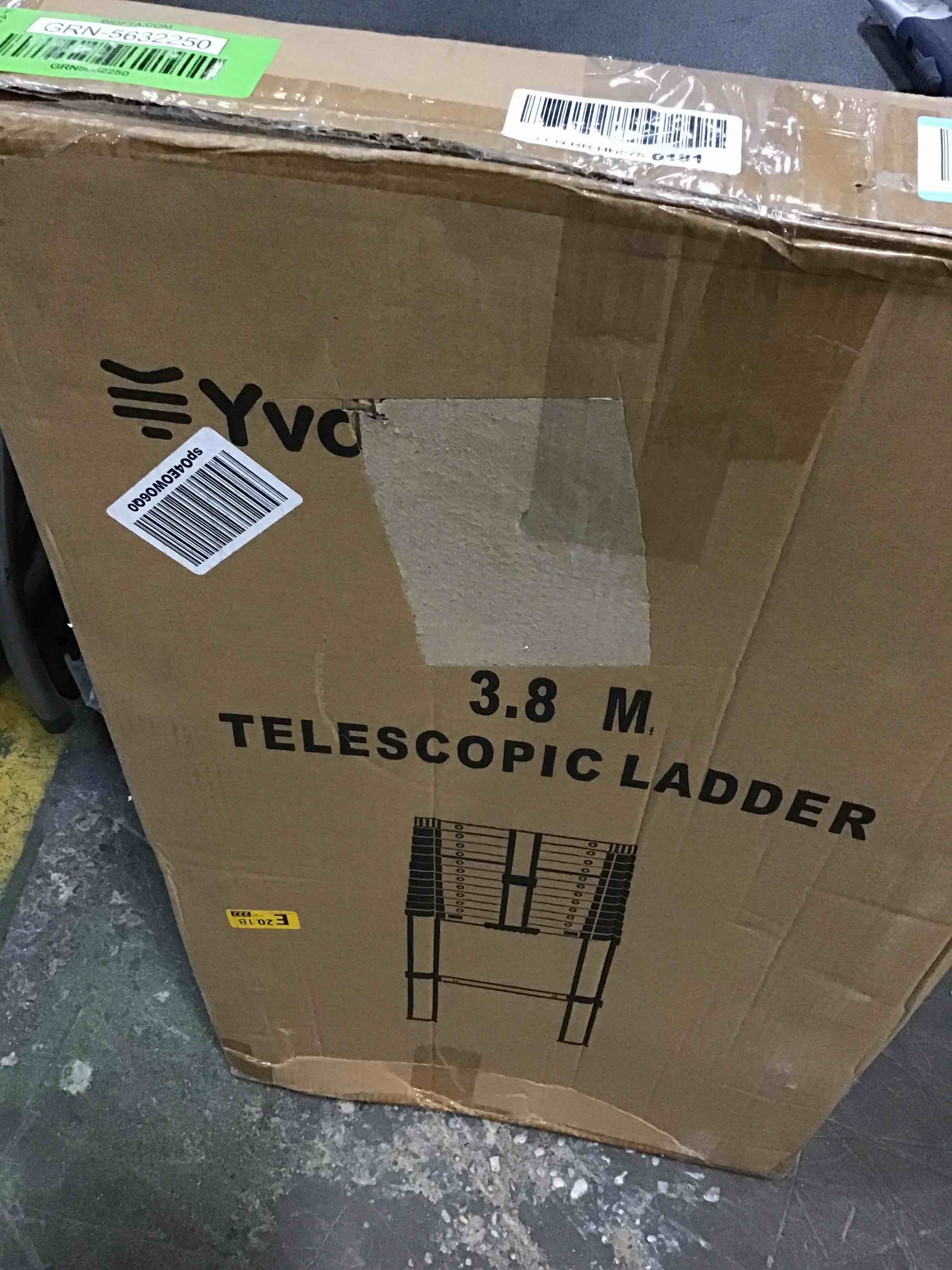 https://s3.amazonaws.com/lotting-images-prod/bidfta/GRN5632250_1702989233615.jpeg