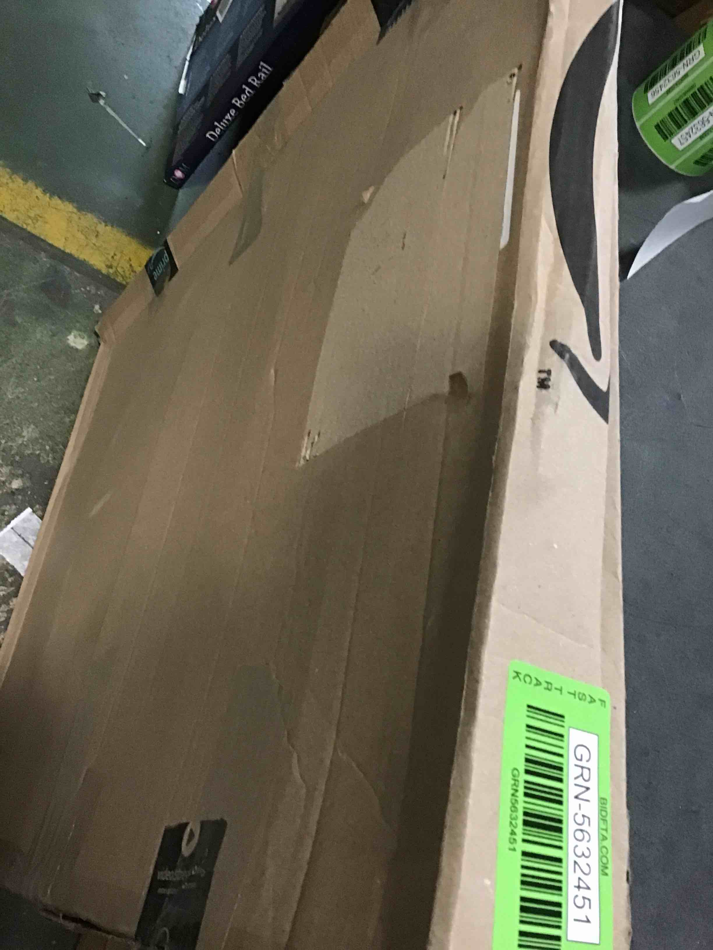 https://s3.amazonaws.com/lotting-images-prod/bidfta/GRN5632451_1703014572718.jpeg