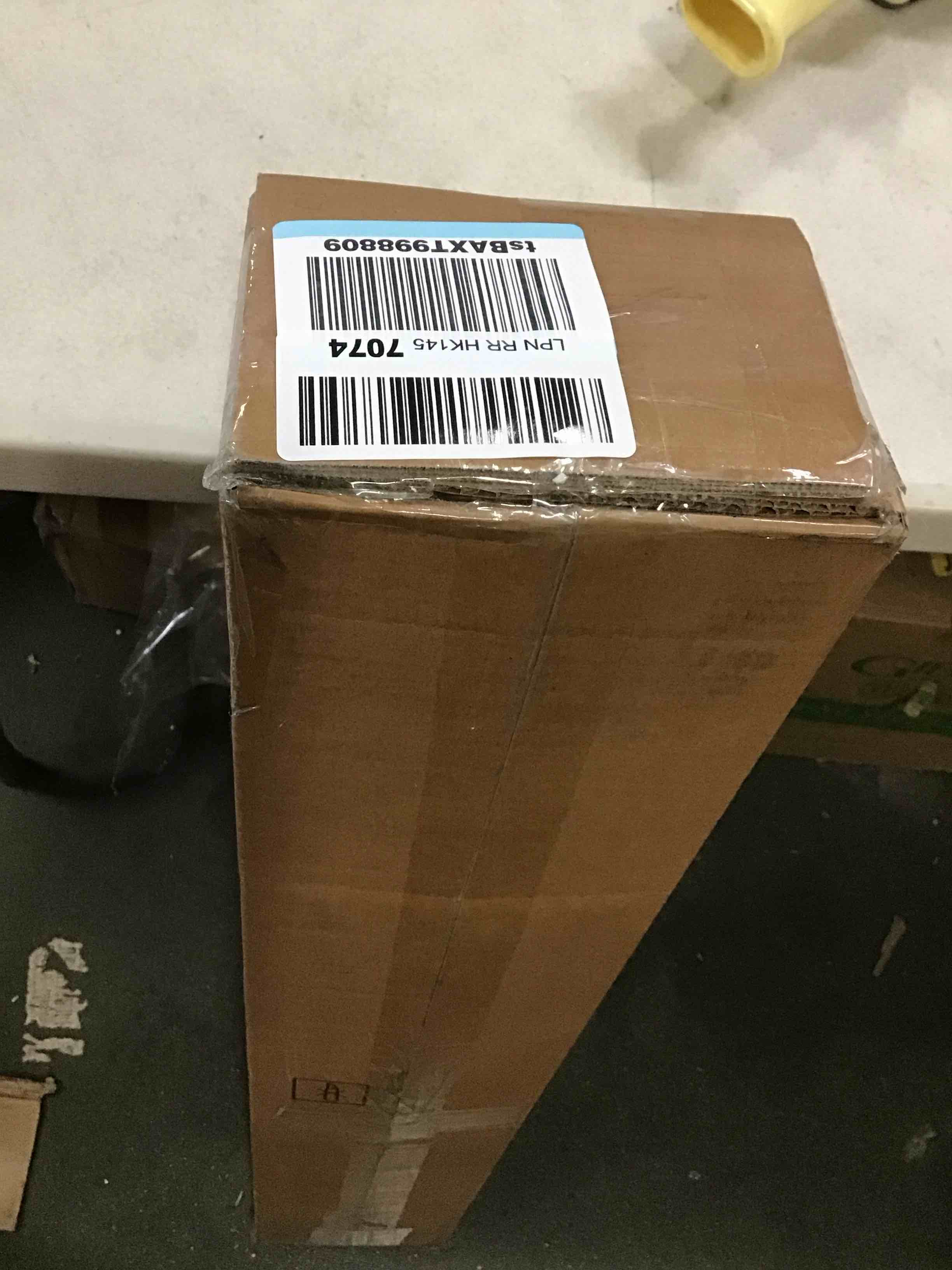 https://s3.amazonaws.com/lotting-images-prod/bidfta/GRN5632649_1703096205744.jpeg