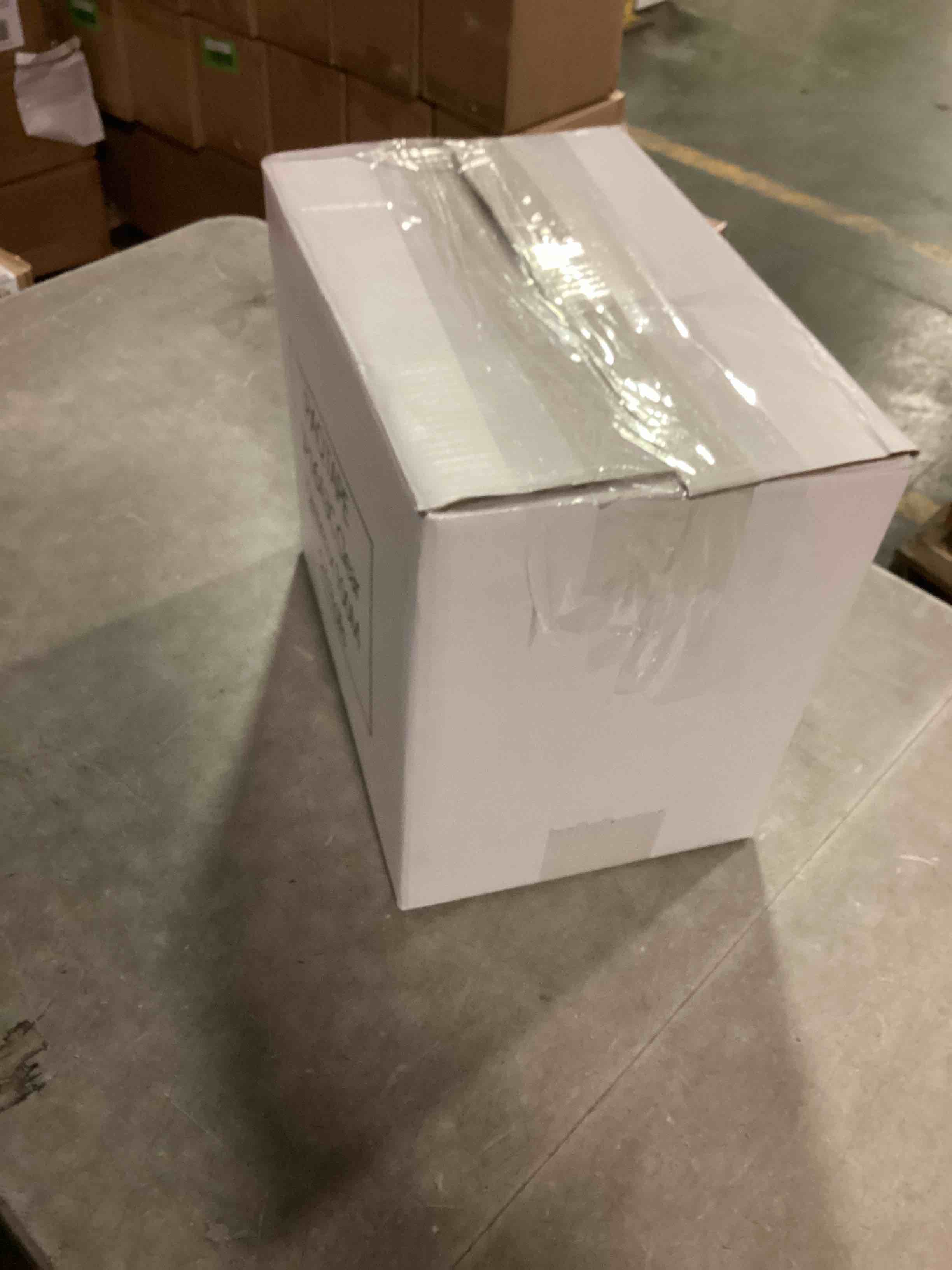 https://s3.amazonaws.com/lotting-images-prod/bidfta/GRN5633120_1702038600430.jpeg