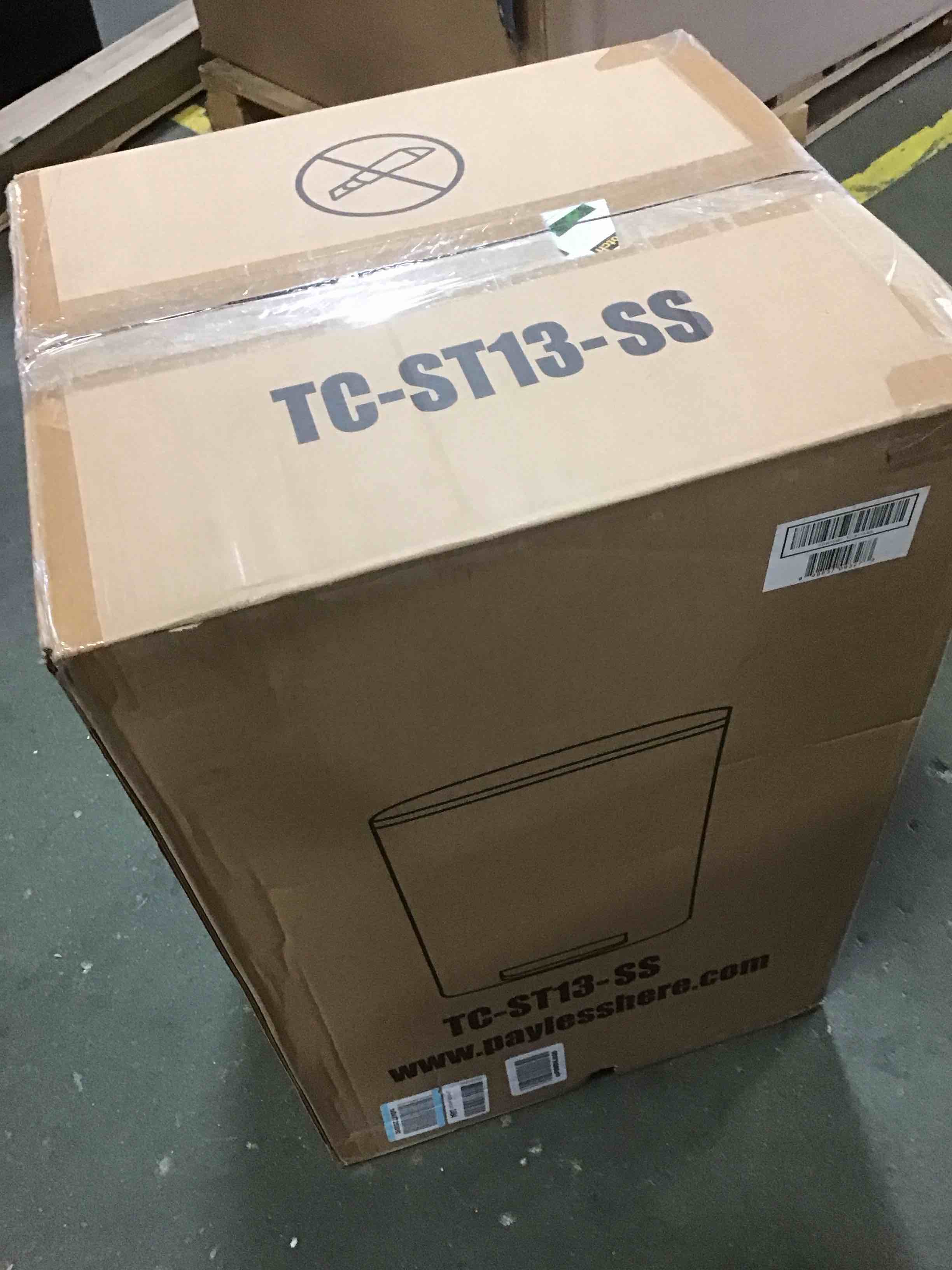 https://s3.amazonaws.com/lotting-images-prod/bidfta/GRN5634549_1702046659584.jpeg