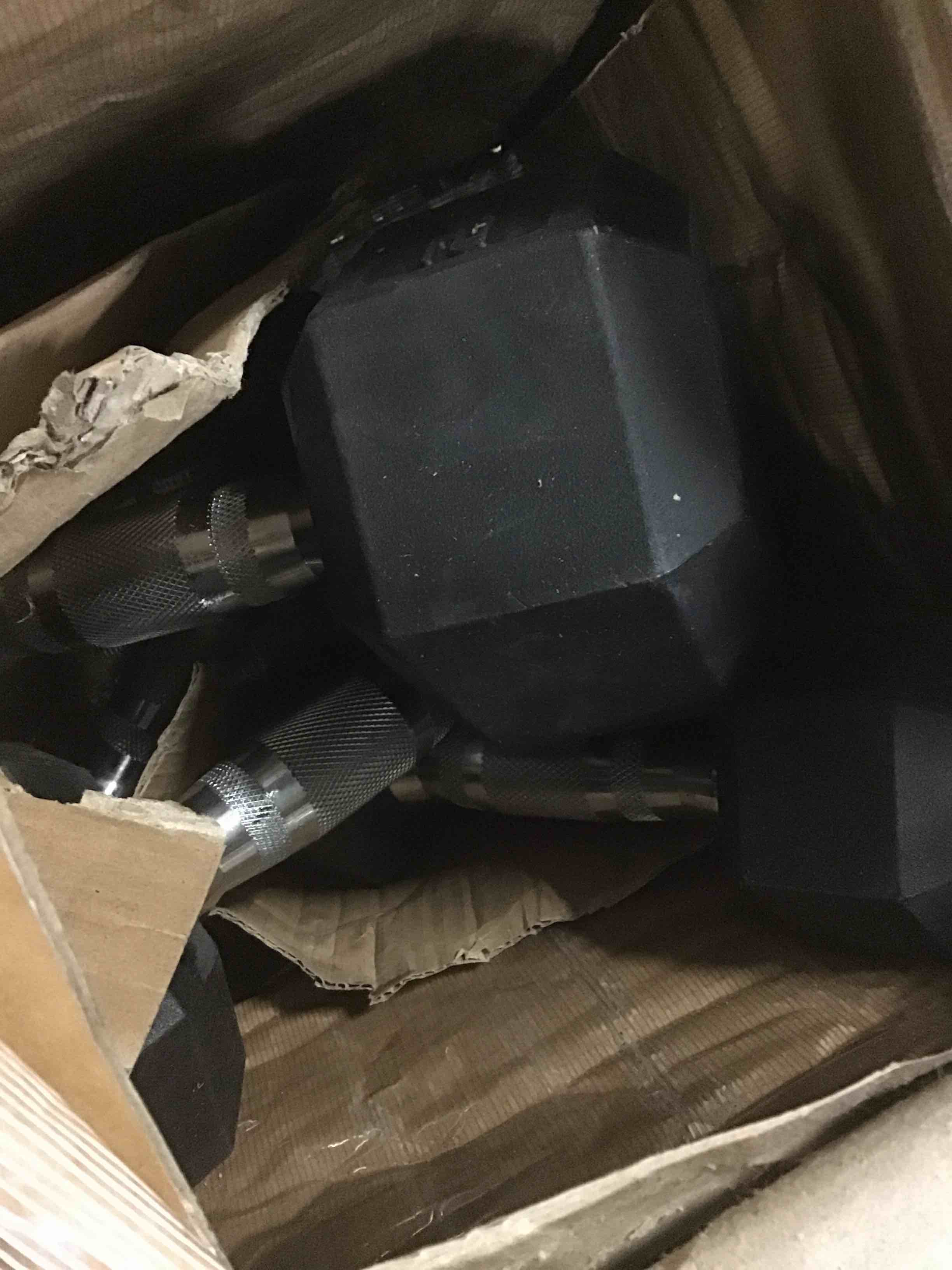 https://s3.amazonaws.com/lotting-images-prod/bidfta/GRN5634922_1702390517800.jpeg