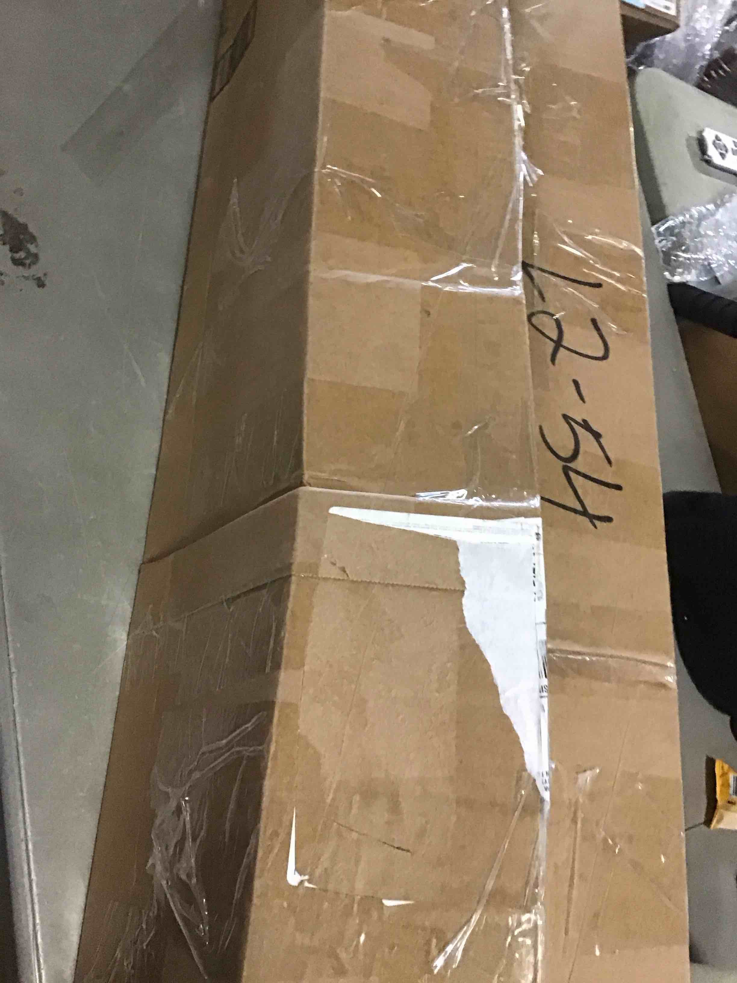https://s3.amazonaws.com/lotting-images-prod/bidfta/GRN5635501_1702586484728.jpeg