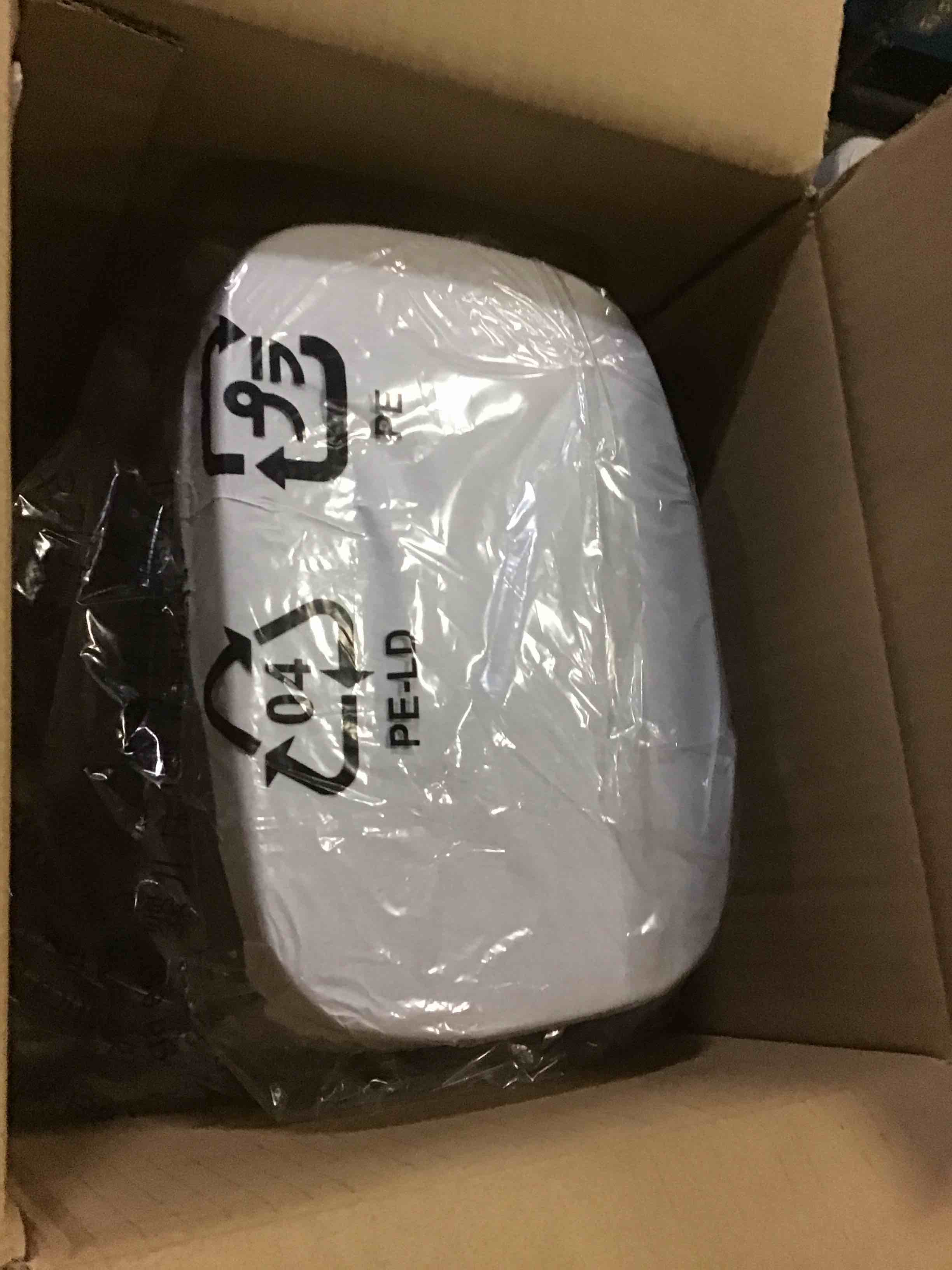 https://s3.amazonaws.com/lotting-images-prod/bidfta/GRN5635547_1702646567148.jpeg