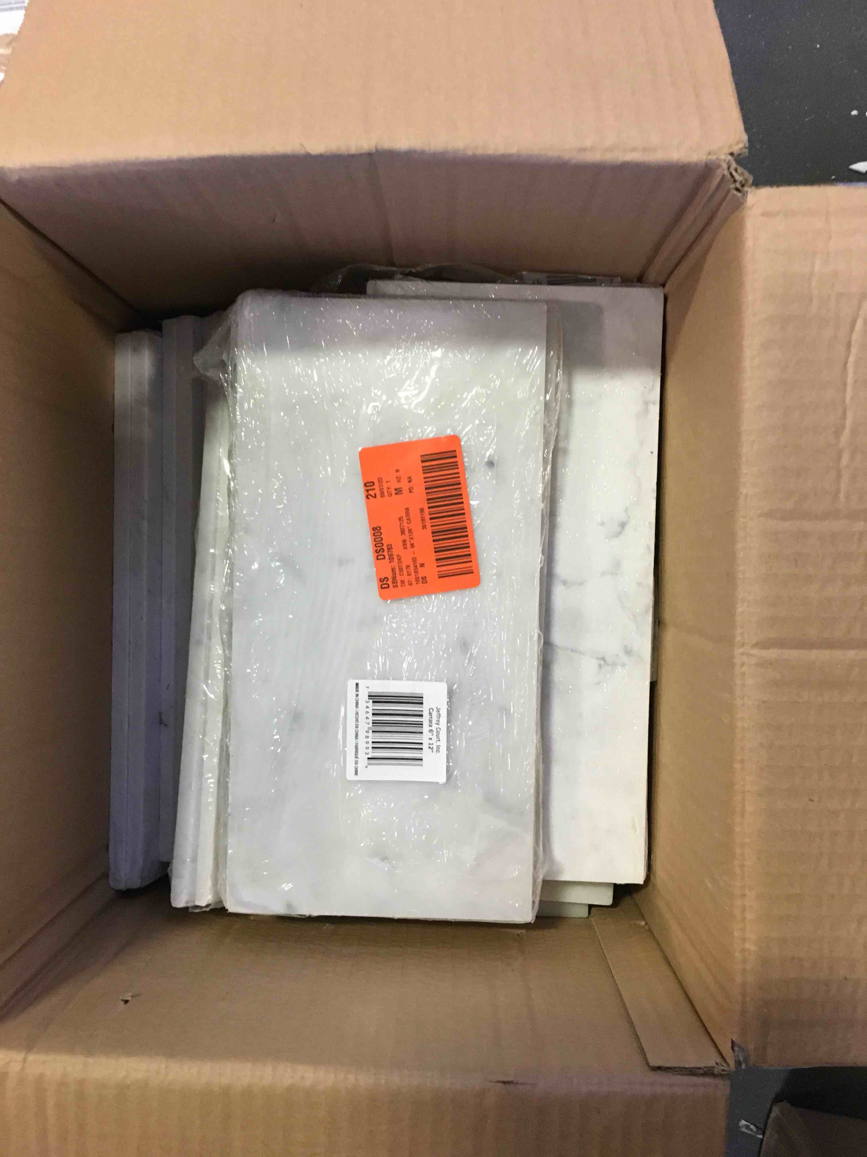 https://s3.amazonaws.com/lotting-images-prod/bidfta/GRN5636282_1696945646833.jpeg
