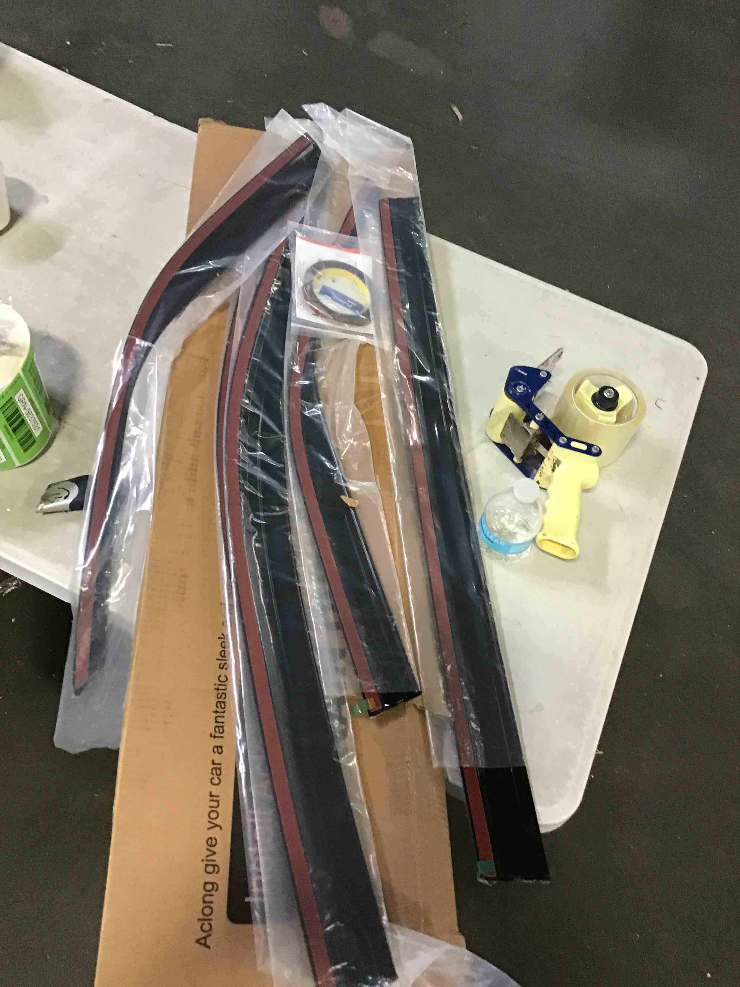 https://s3.amazonaws.com/lotting-images-prod/bidfta/GRN5637524_1696354227697.jpeg