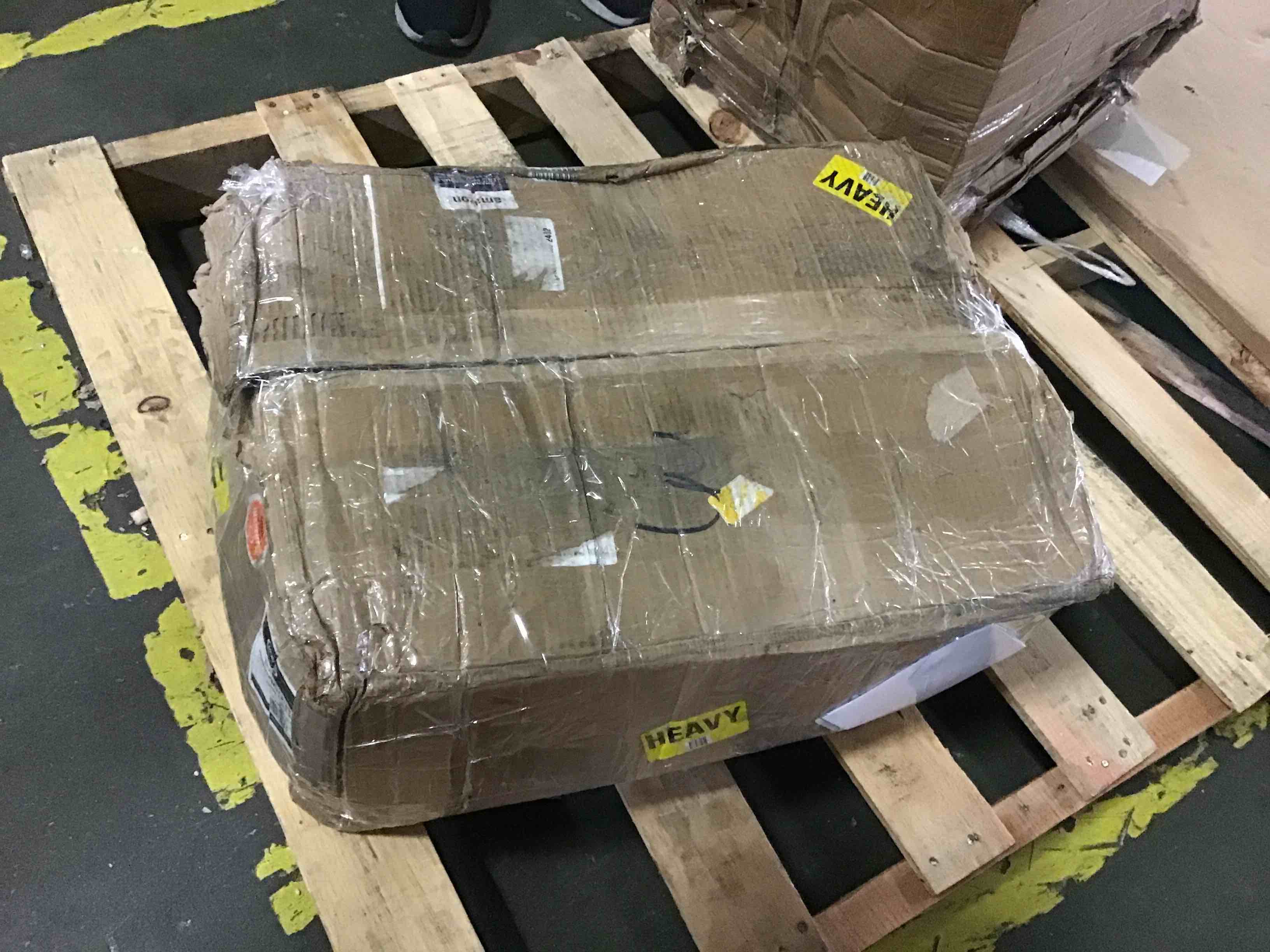 https://s3.amazonaws.com/lotting-images-prod/bidfta/GRN5638103_1697737508948.jpeg