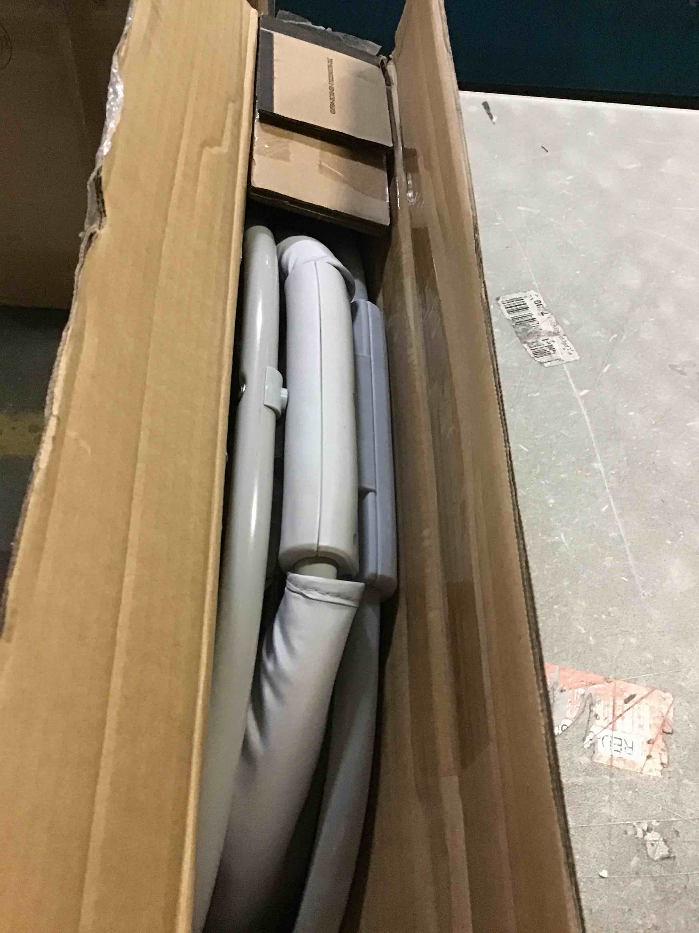 https://s3.amazonaws.com/lotting-images-prod/bidfta/GRN5638210_1697808228556.jpeg