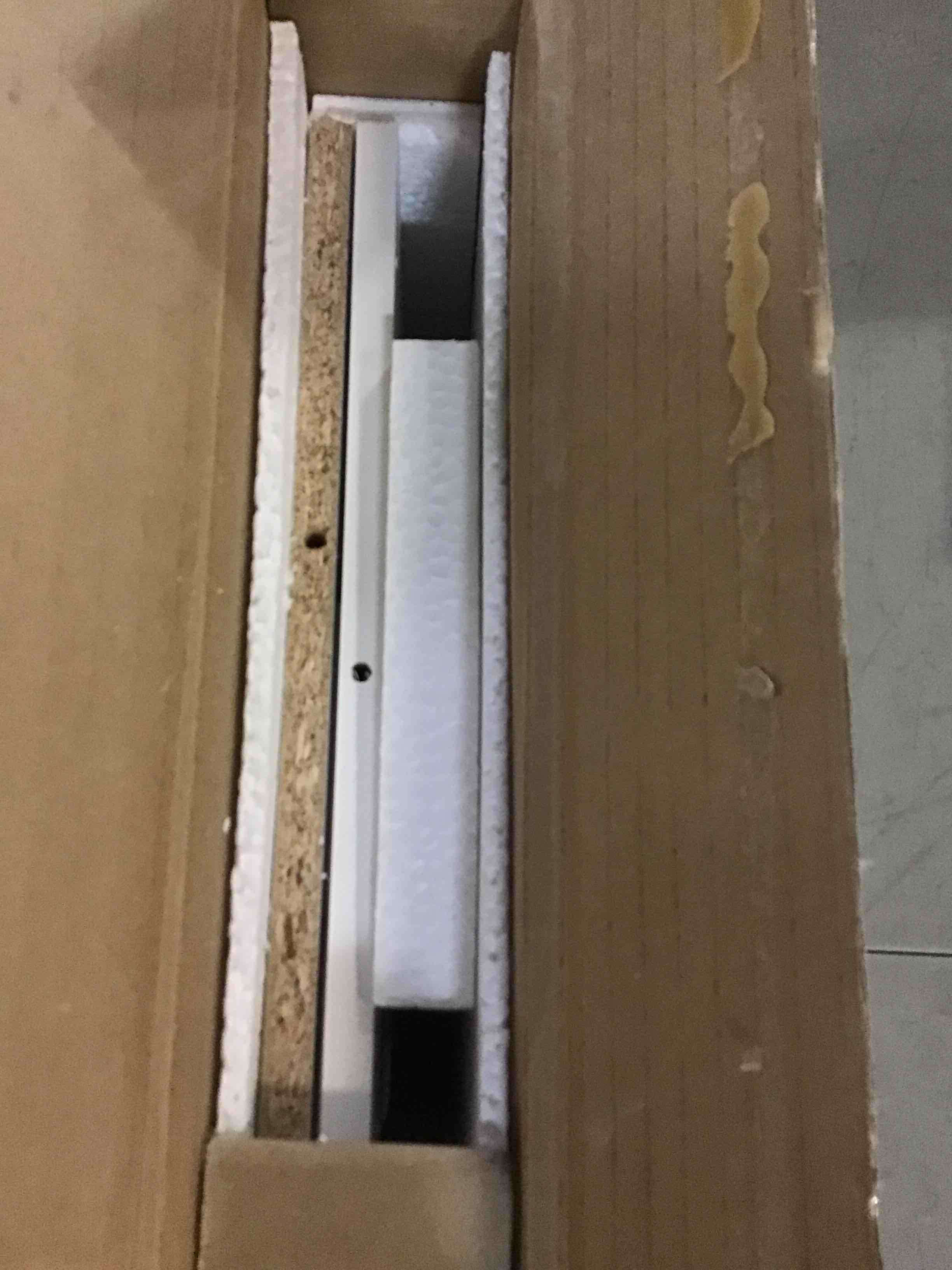 https://s3.amazonaws.com/lotting-images-prod/bidfta/GRN5640361_1697731231443.jpeg