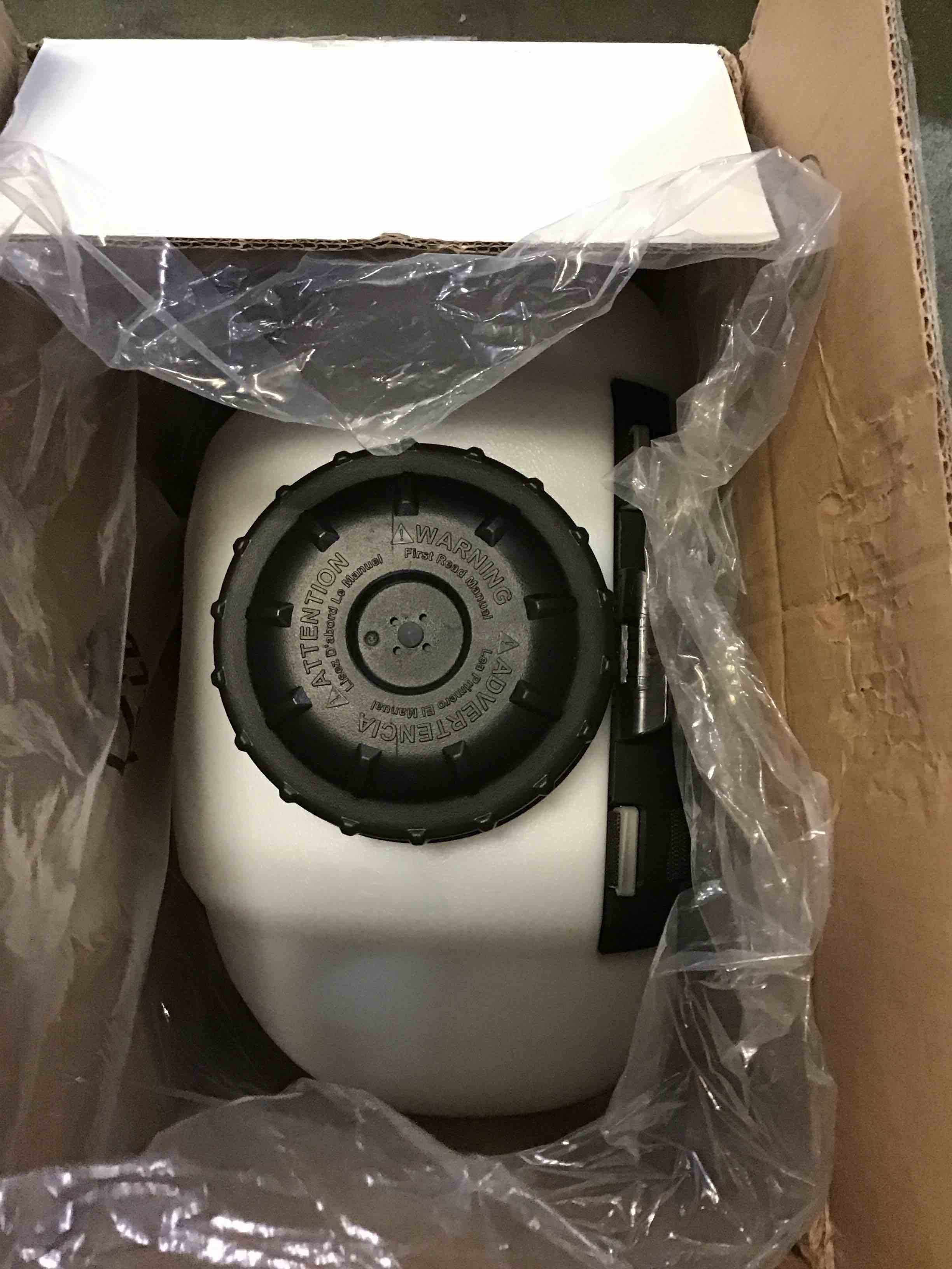 https://s3.amazonaws.com/lotting-images-prod/bidfta/GRN5640617_1696350159221.jpeg