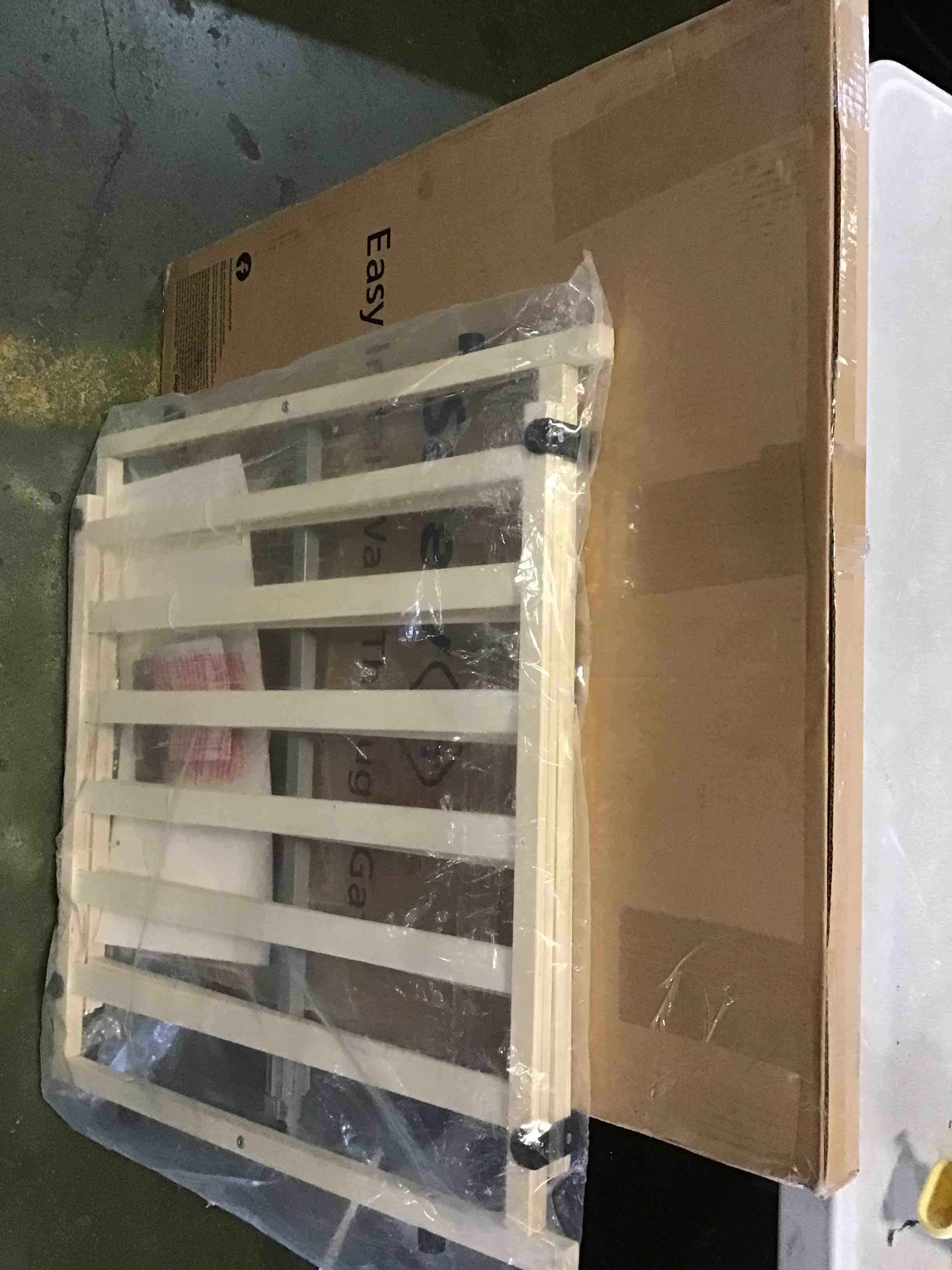 https://s3.amazonaws.com/lotting-images-prod/bidfta/GRN5640673_1696358139949.jpeg