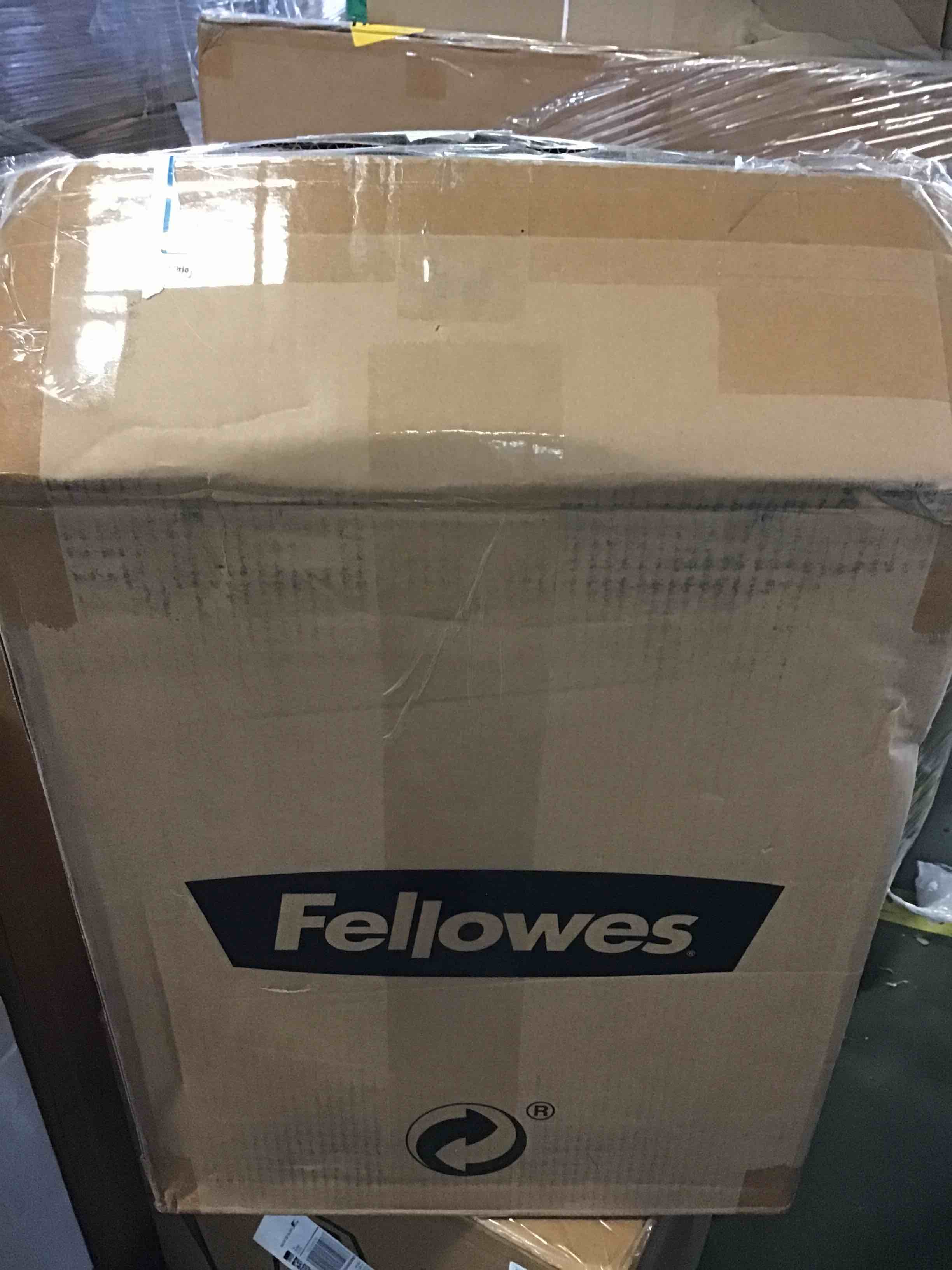 https://s3.amazonaws.com/lotting-images-prod/bidfta/GRN5640901_1696445354484.jpeg