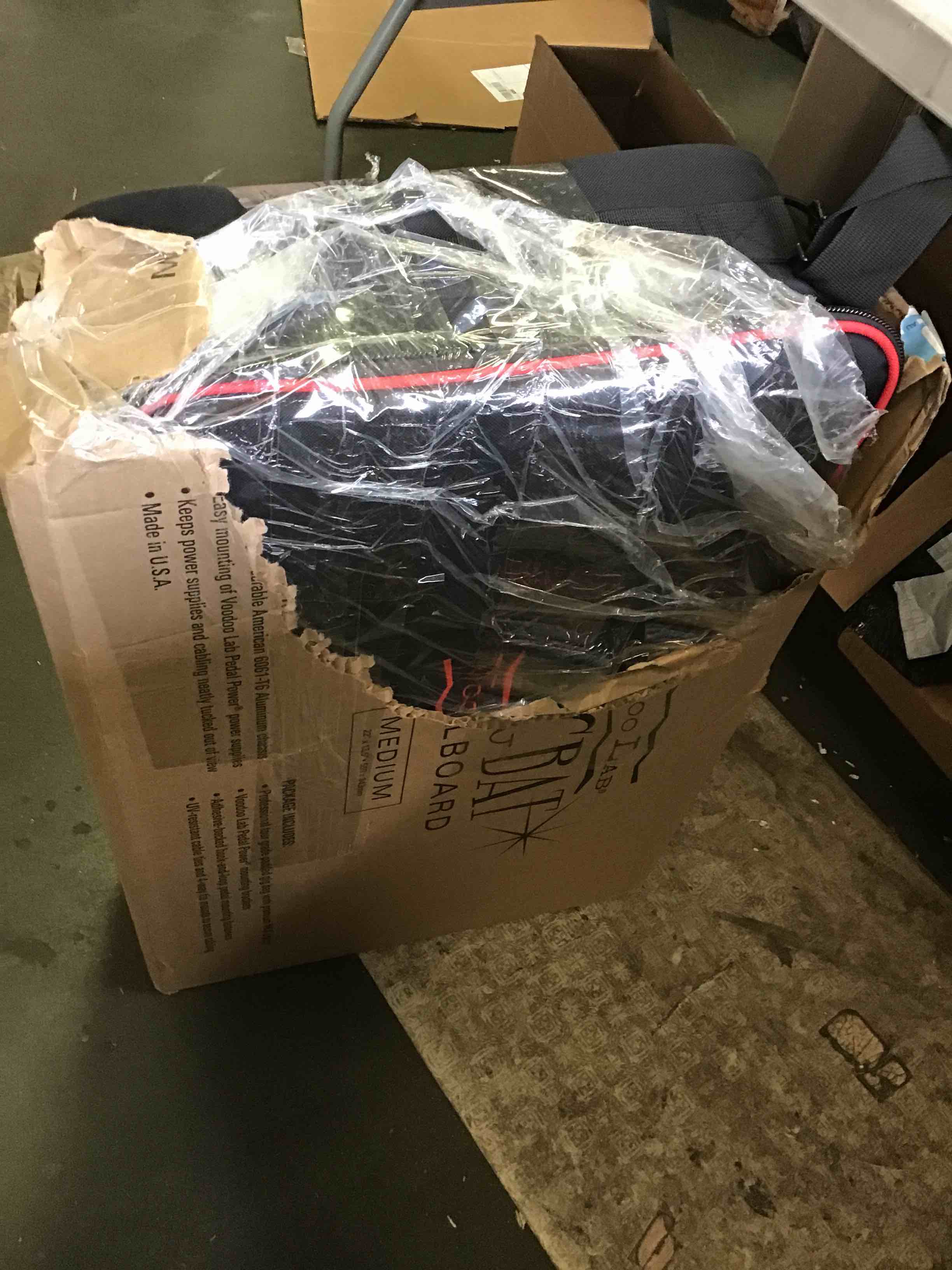 https://s3.amazonaws.com/lotting-images-prod/bidfta/GRN5643000_1696605398151.jpeg