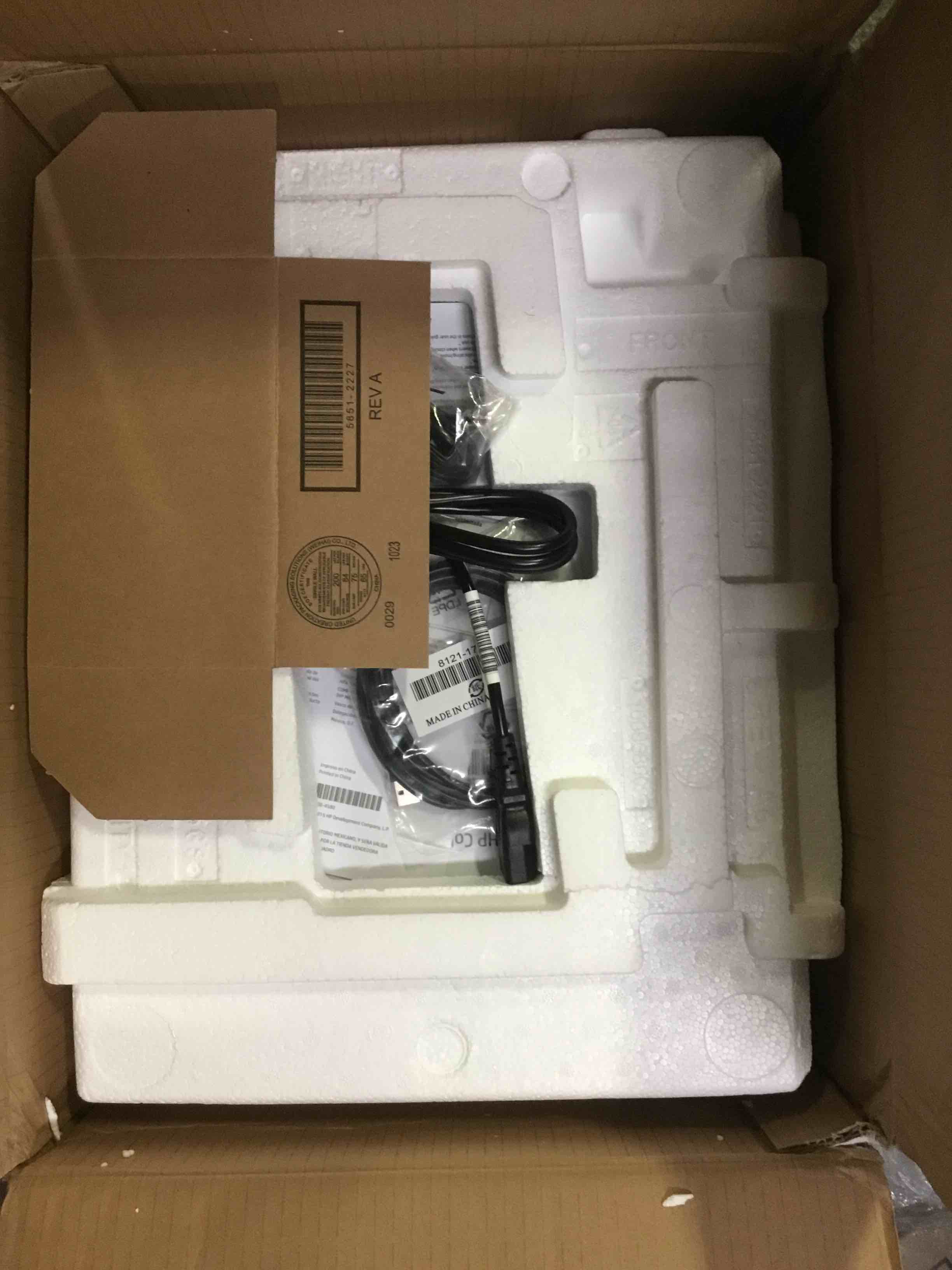 https://s3.amazonaws.com/lotting-images-prod/bidfta/GRN5646026_1698849549020.jpeg