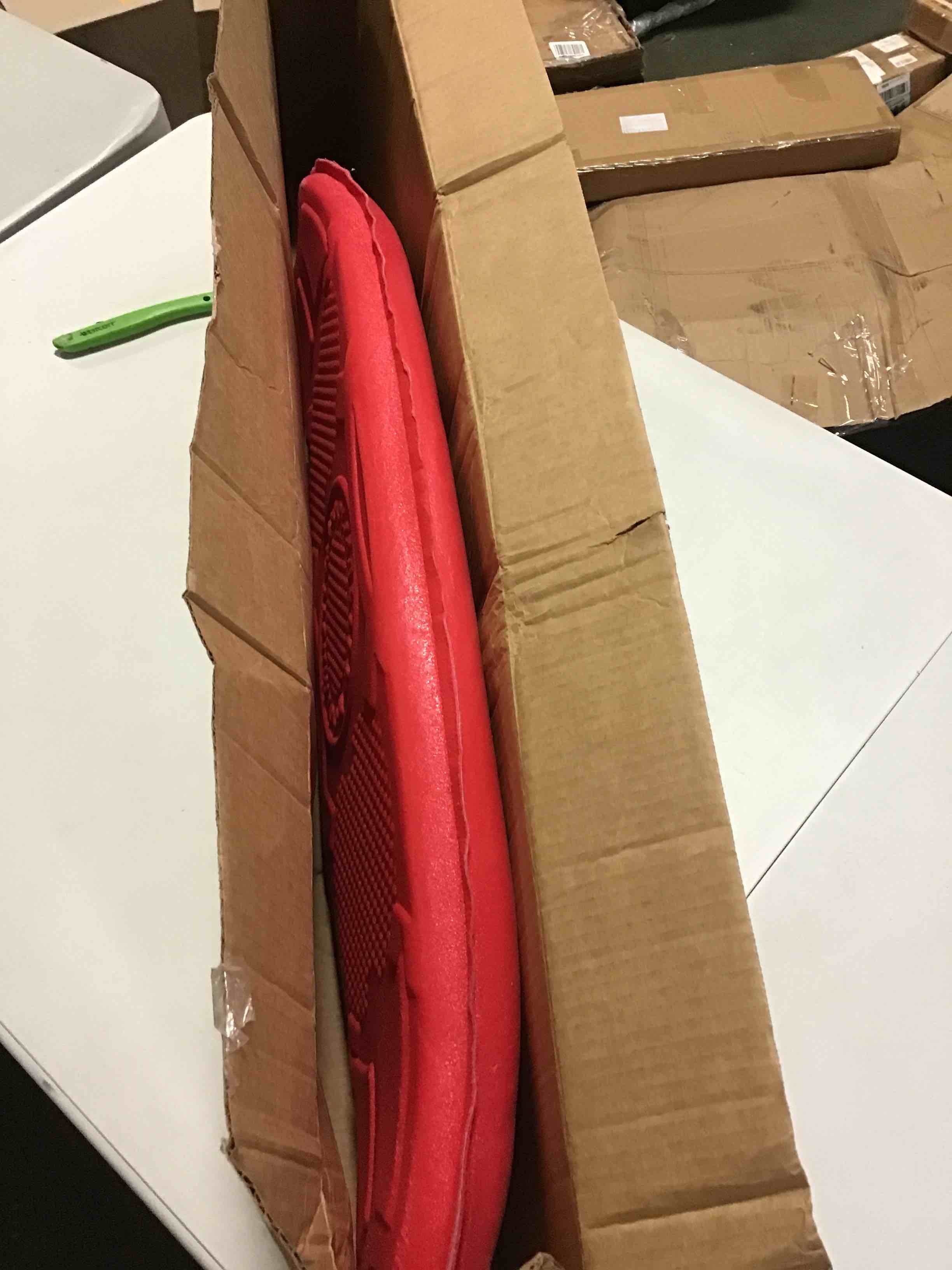 https://s3.amazonaws.com/lotting-images-prod/bidfta/GRN5649364_1696421049445.jpeg
