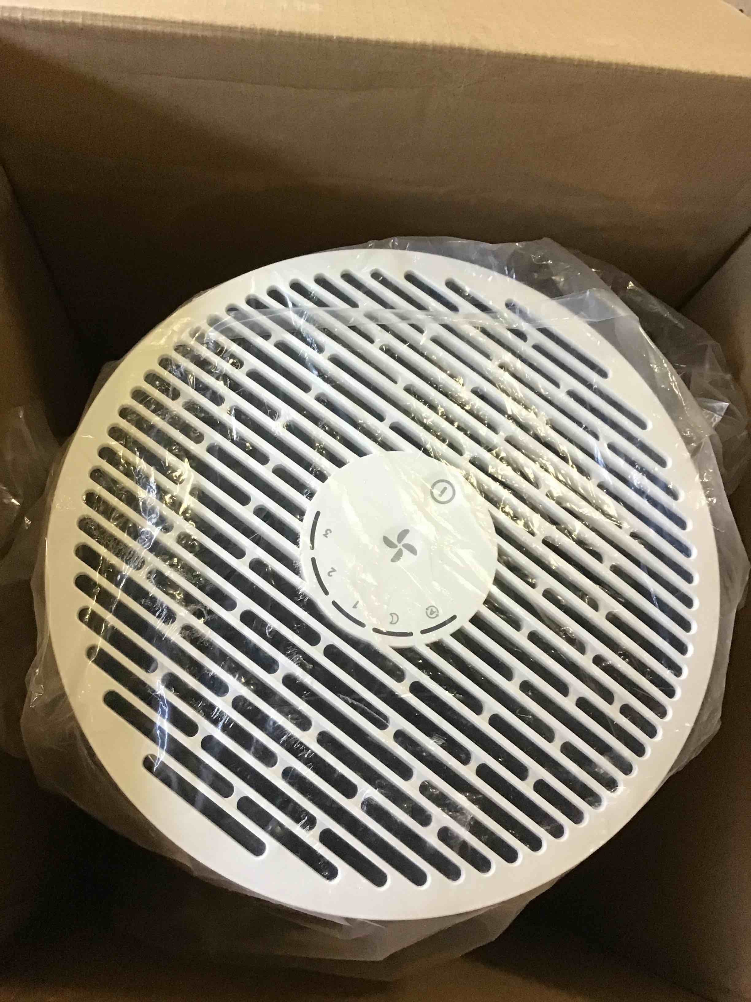 https://s3.amazonaws.com/lotting-images-prod/bidfta/GRN5651715_1696441298857.jpeg