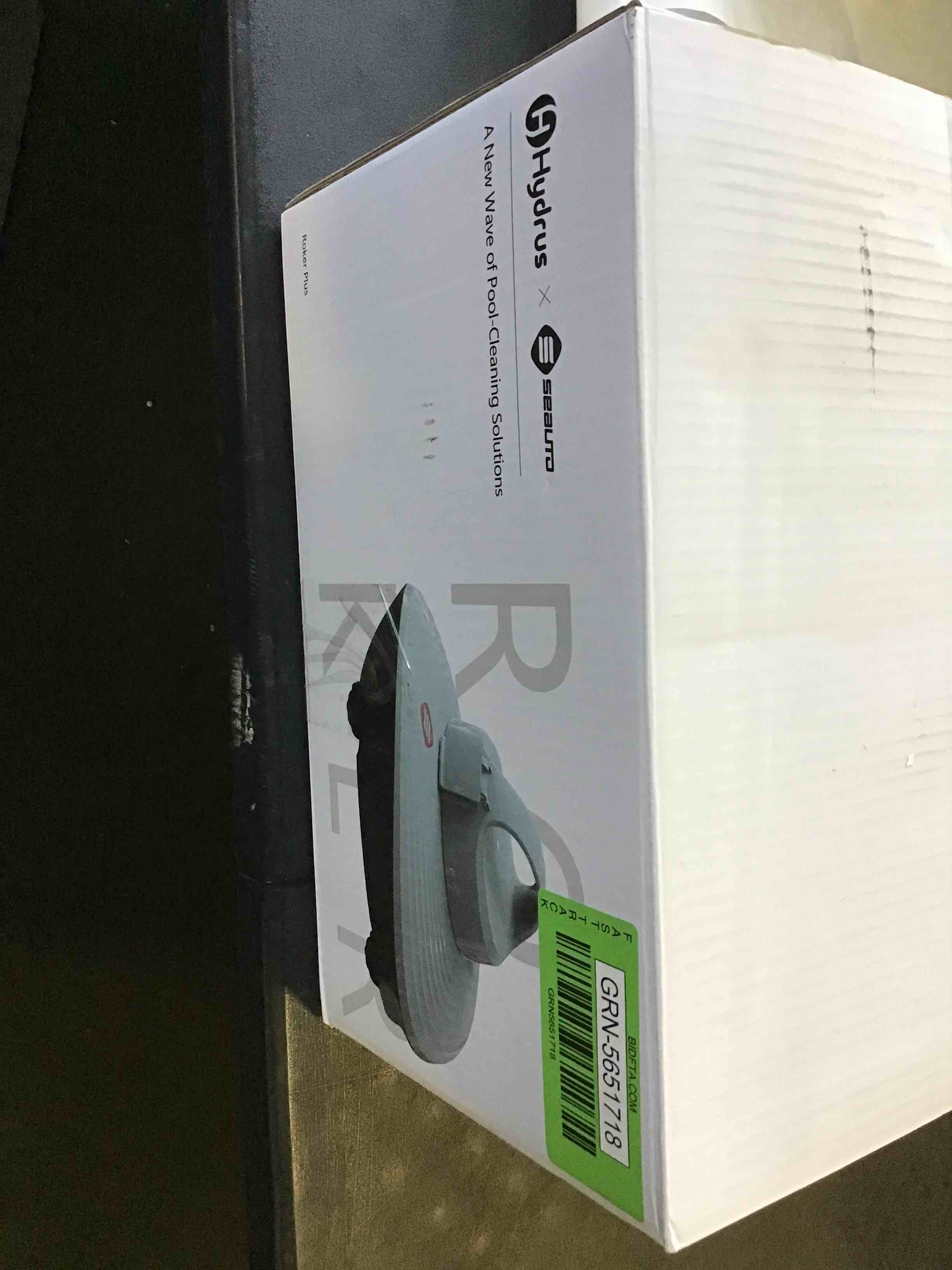 https://s3.amazonaws.com/lotting-images-prod/bidfta/GRN5651718_1696442043545.jpeg
