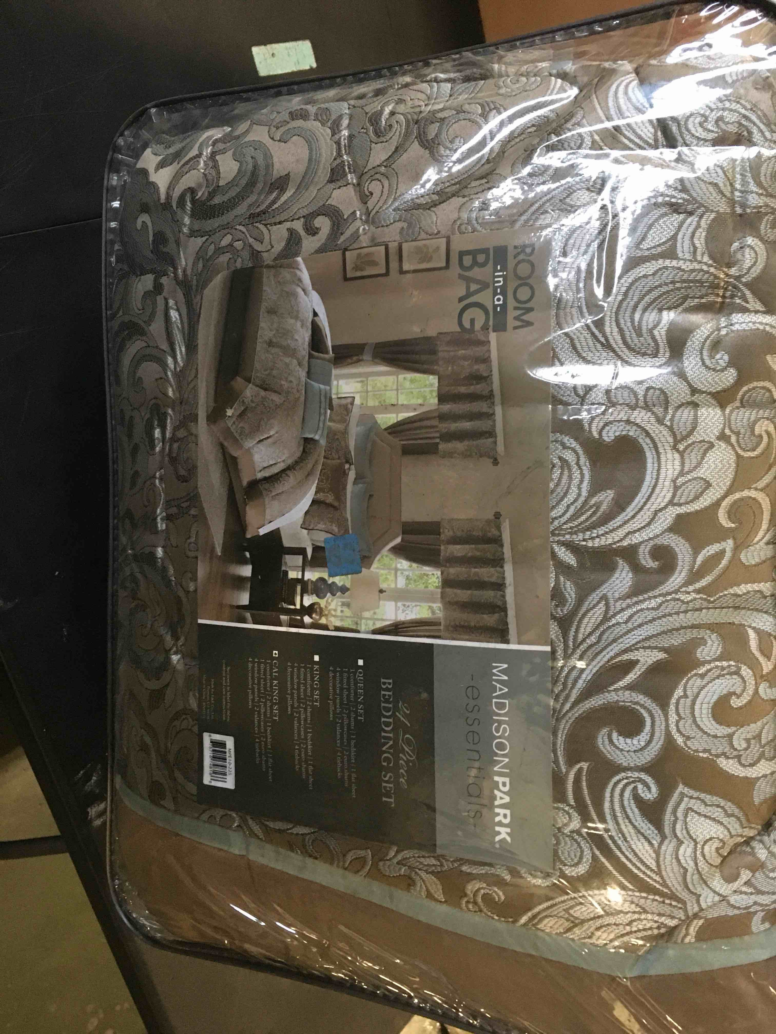 https://s3.amazonaws.com/lotting-images-prod/bidfta/GRN5652383_1697025922708.jpeg