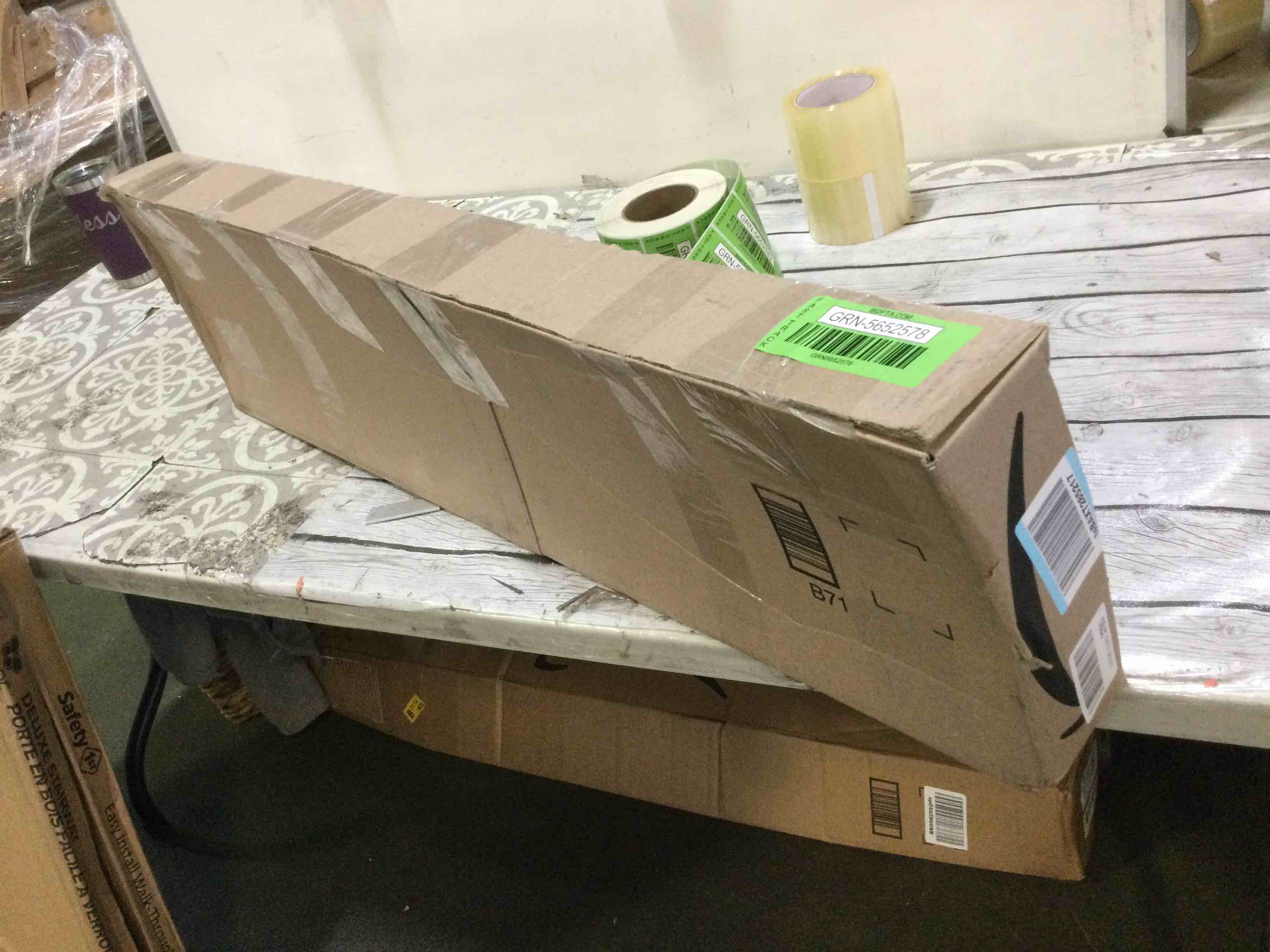 https://s3.amazonaws.com/lotting-images-prod/bidfta/GRN5652578_1696253257657.jpeg