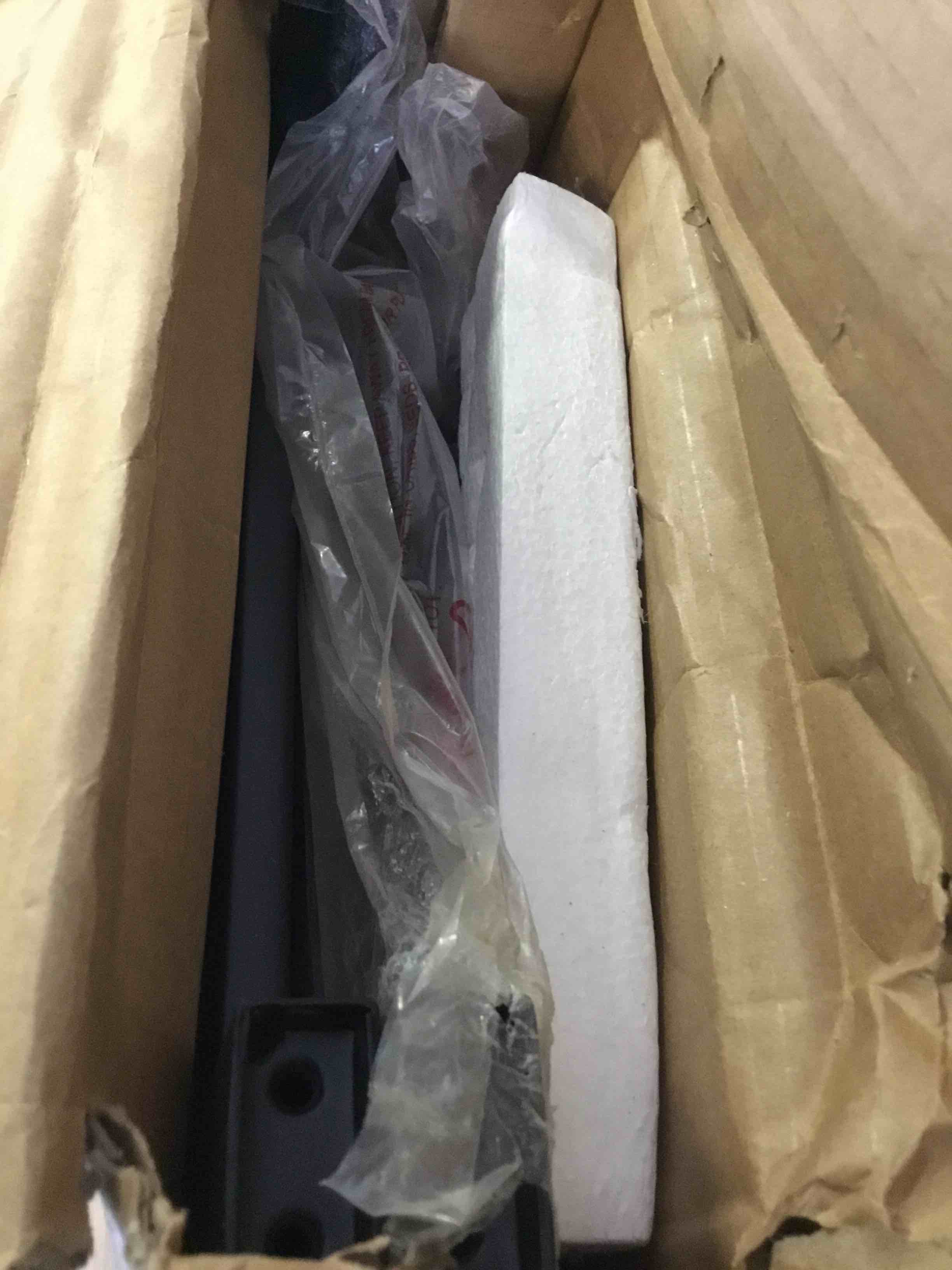 https://s3.amazonaws.com/lotting-images-prod/bidfta/GRN5652889_1696444212600.jpeg
