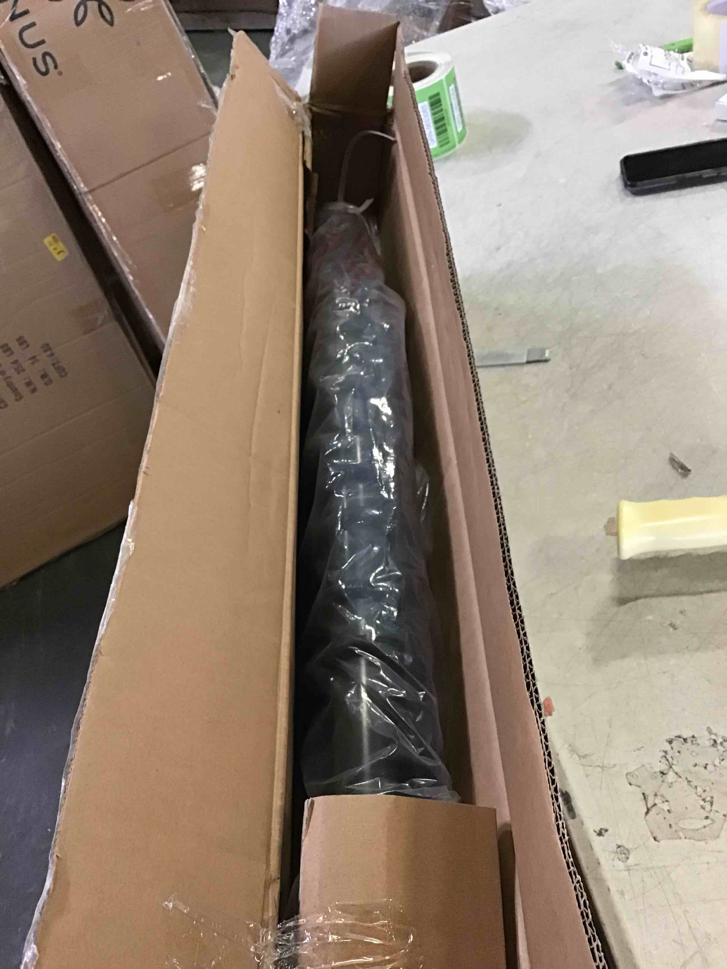 https://s3.amazonaws.com/lotting-images-prod/bidfta/GRN5653074_1696605514915.jpeg