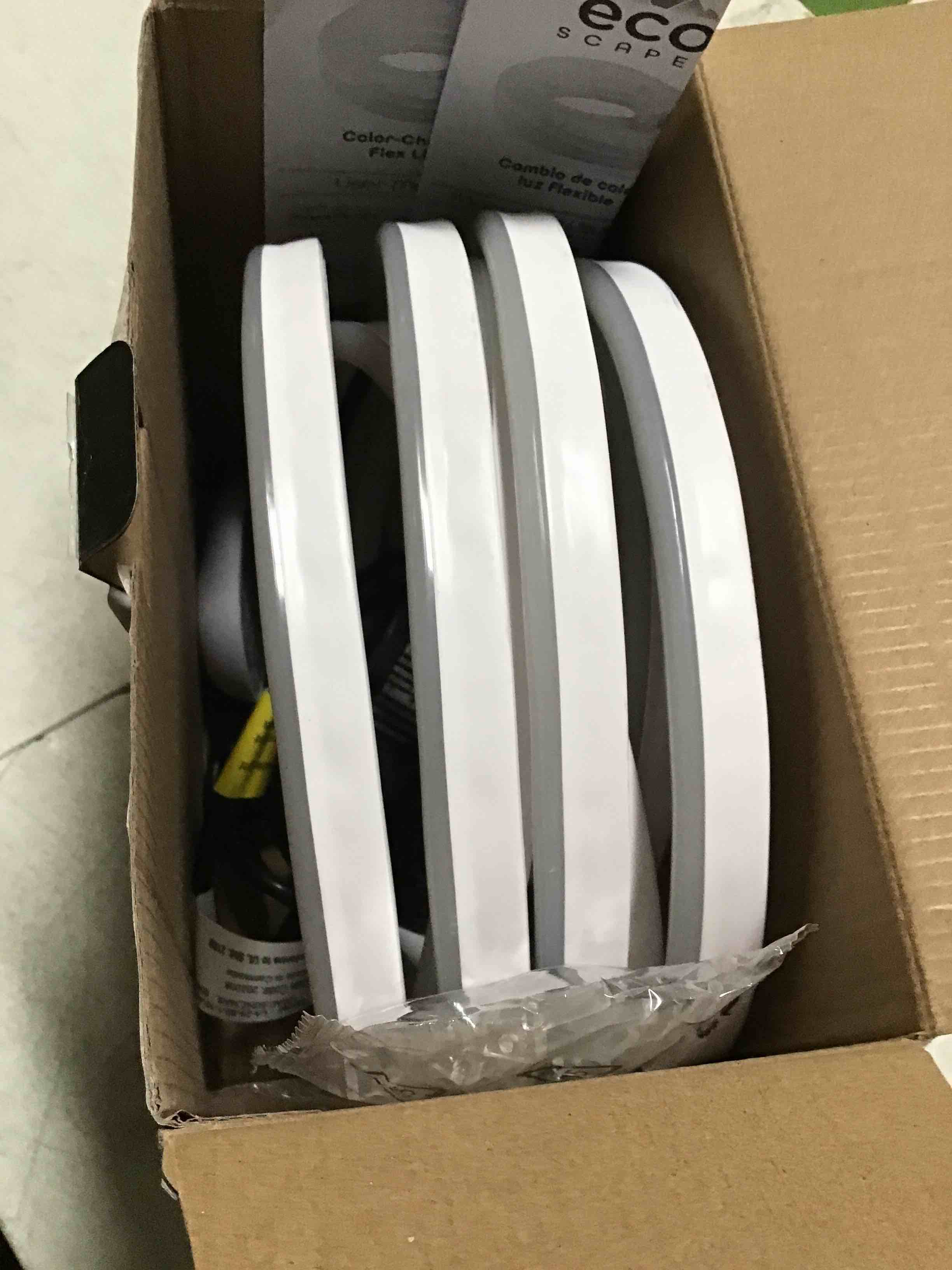 https://s3.amazonaws.com/lotting-images-prod/bidfta/GRN5657513_1696450910143.jpeg