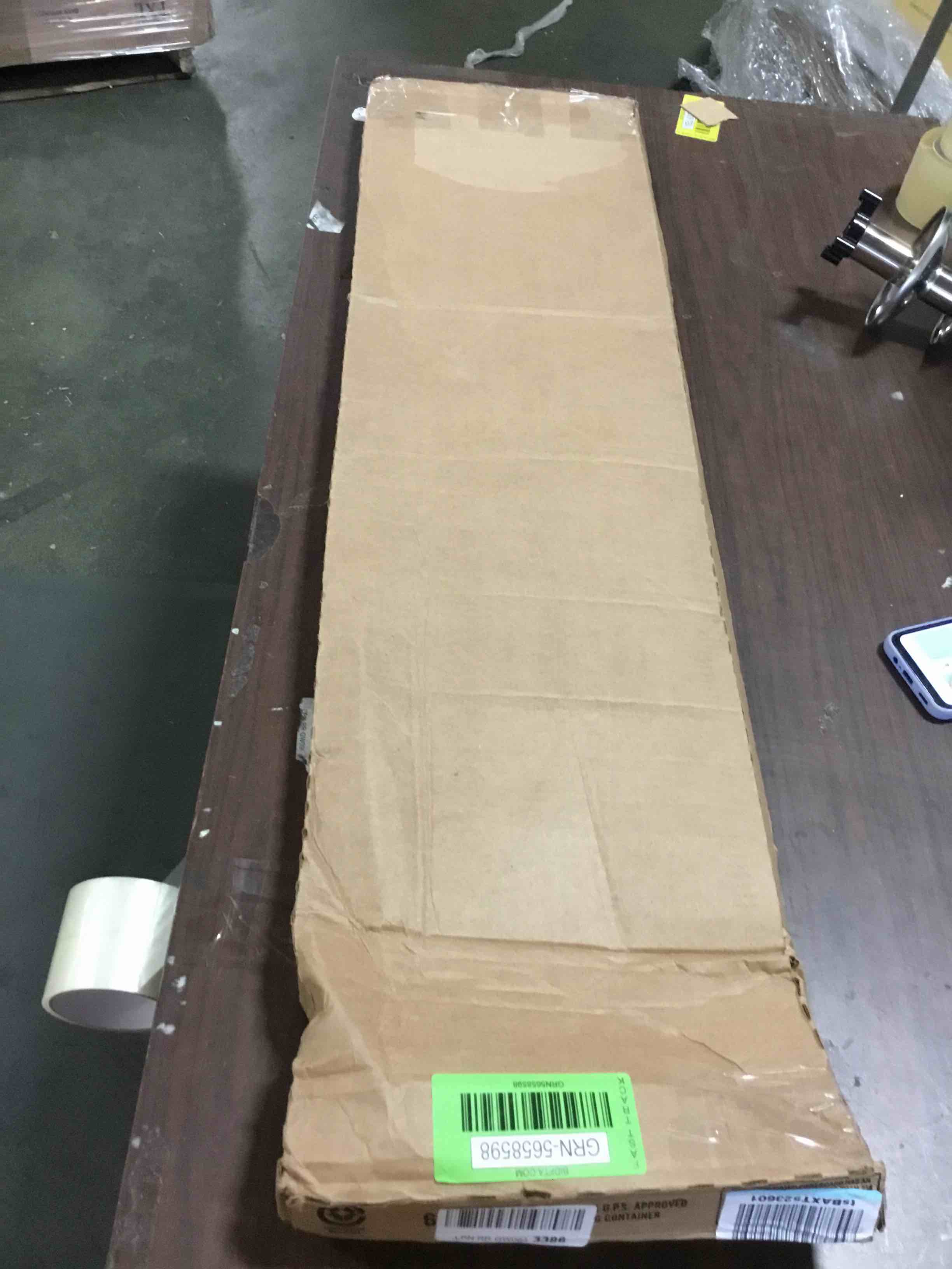 https://s3.amazonaws.com/lotting-images-prod/bidfta/GRN5658598_1696256546041.jpeg