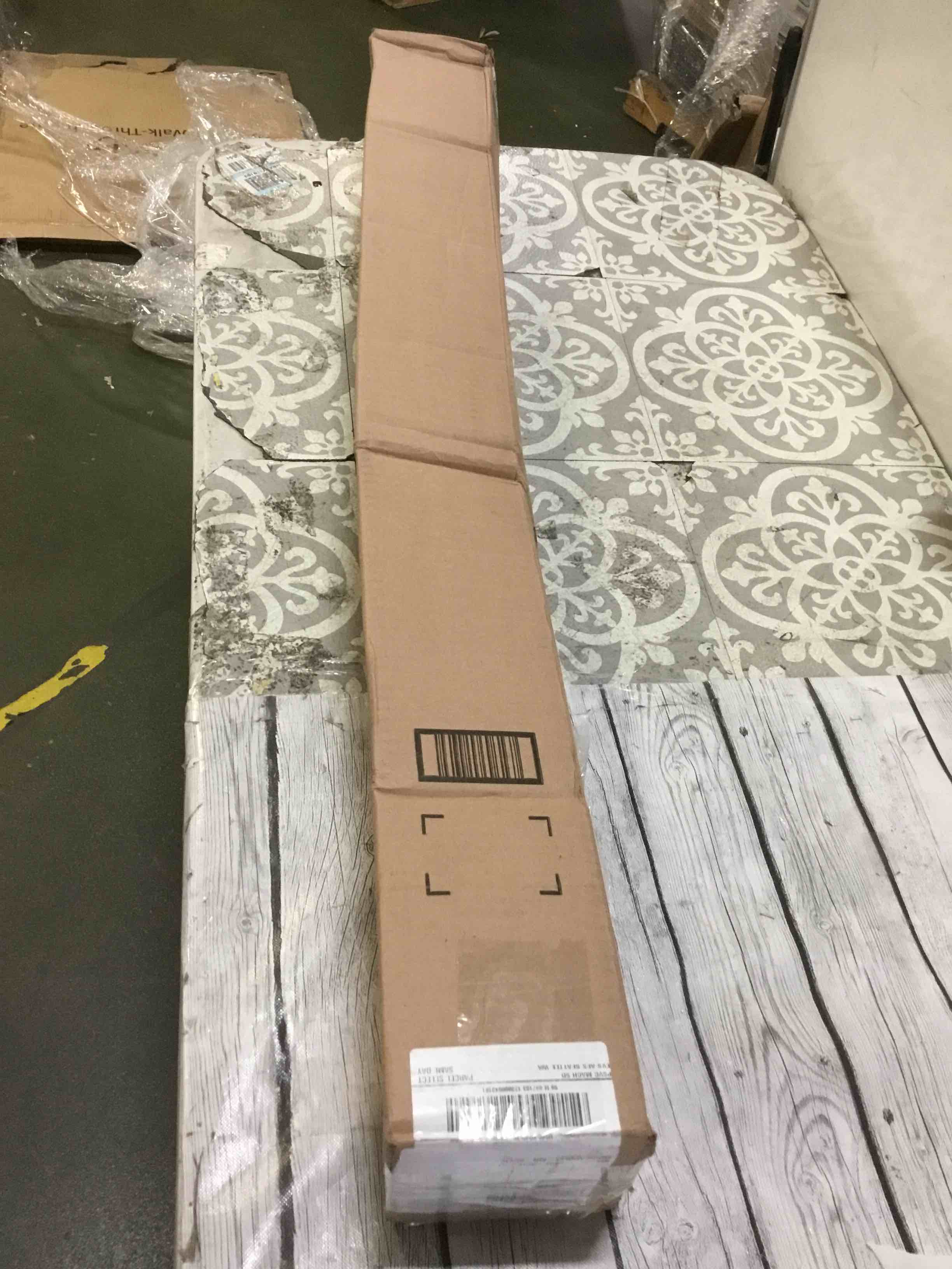 https://s3.amazonaws.com/lotting-images-prod/bidfta/GRN5658825_1696444555570.jpeg