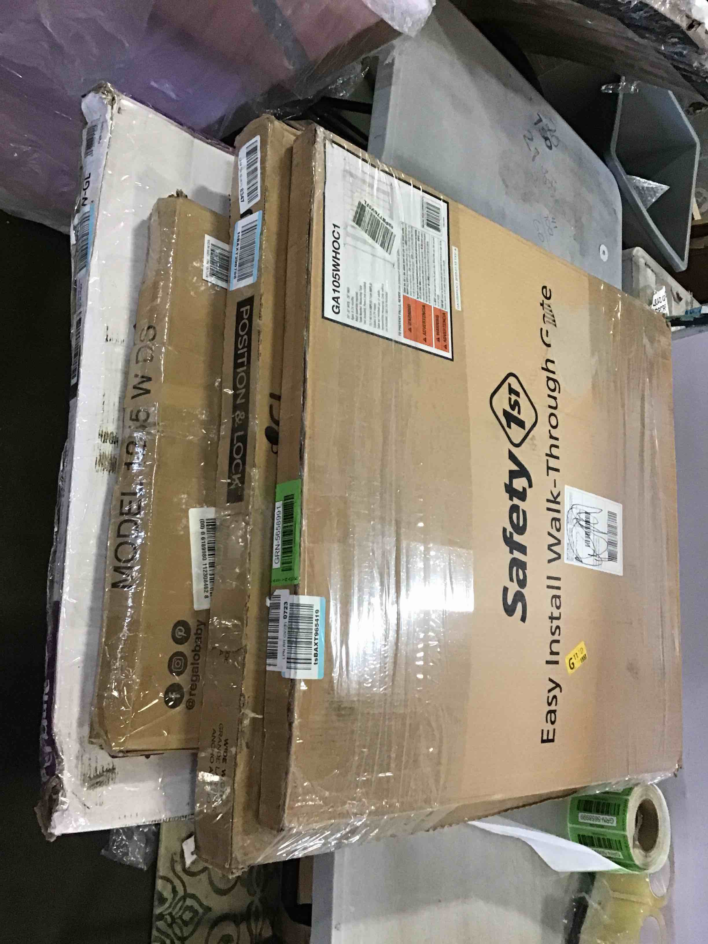 https://s3.amazonaws.com/lotting-images-prod/bidfta/GRN5658991_1696614321135.jpeg