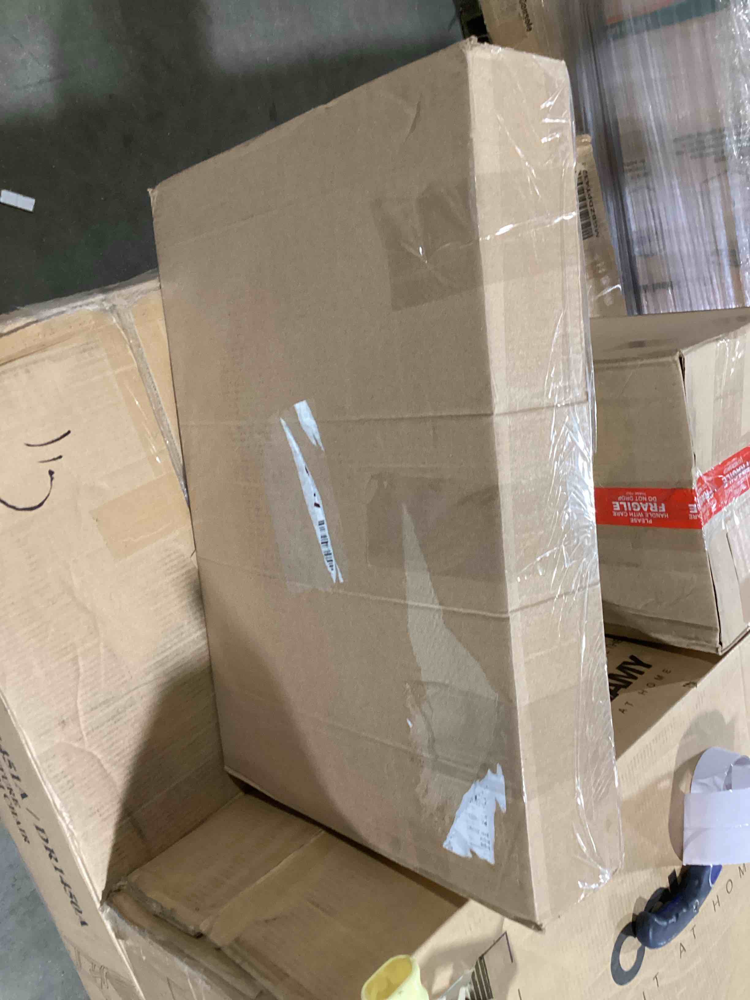 https://s3.amazonaws.com/lotting-images-prod/bidfta/GRN5660076_1698758850778.jpeg