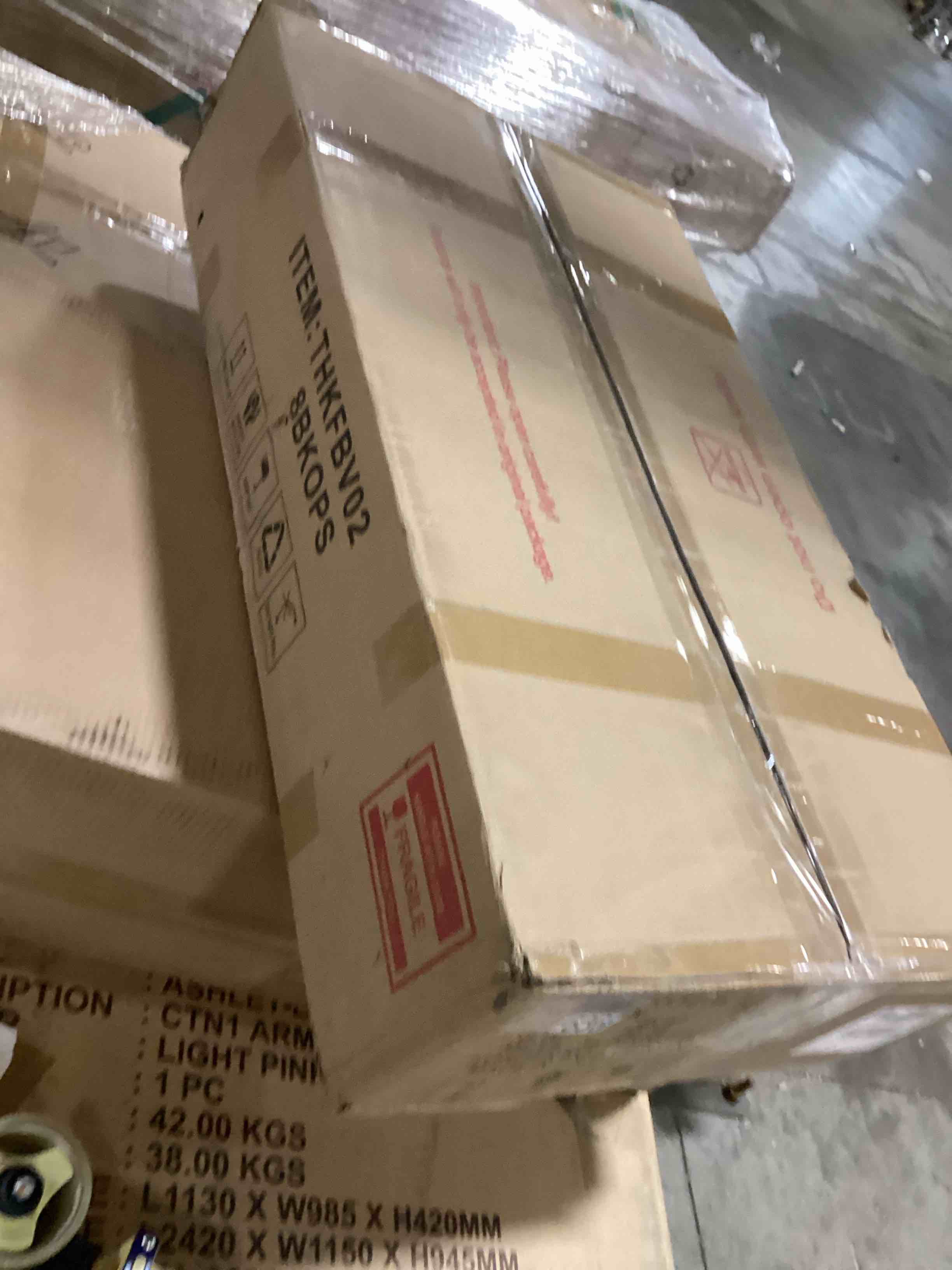 https://s3.amazonaws.com/lotting-images-prod/bidfta/GRN5662004_1700596830565.jpeg