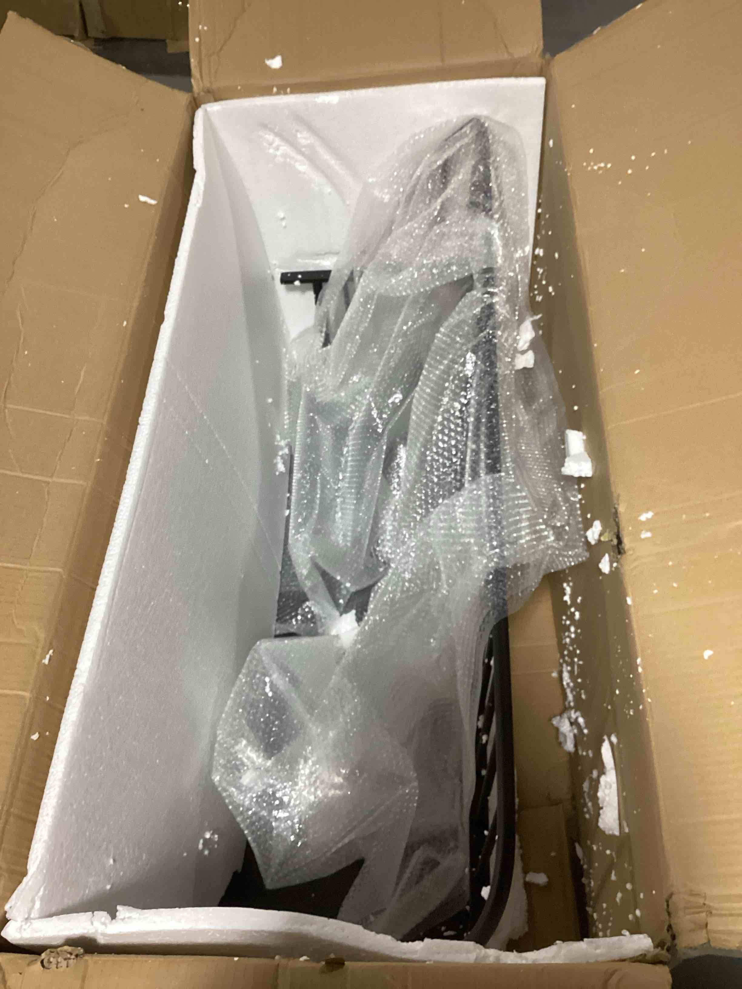 https://s3.amazonaws.com/lotting-images-prod/bidfta/GRN5665082_1701438877758.jpeg
