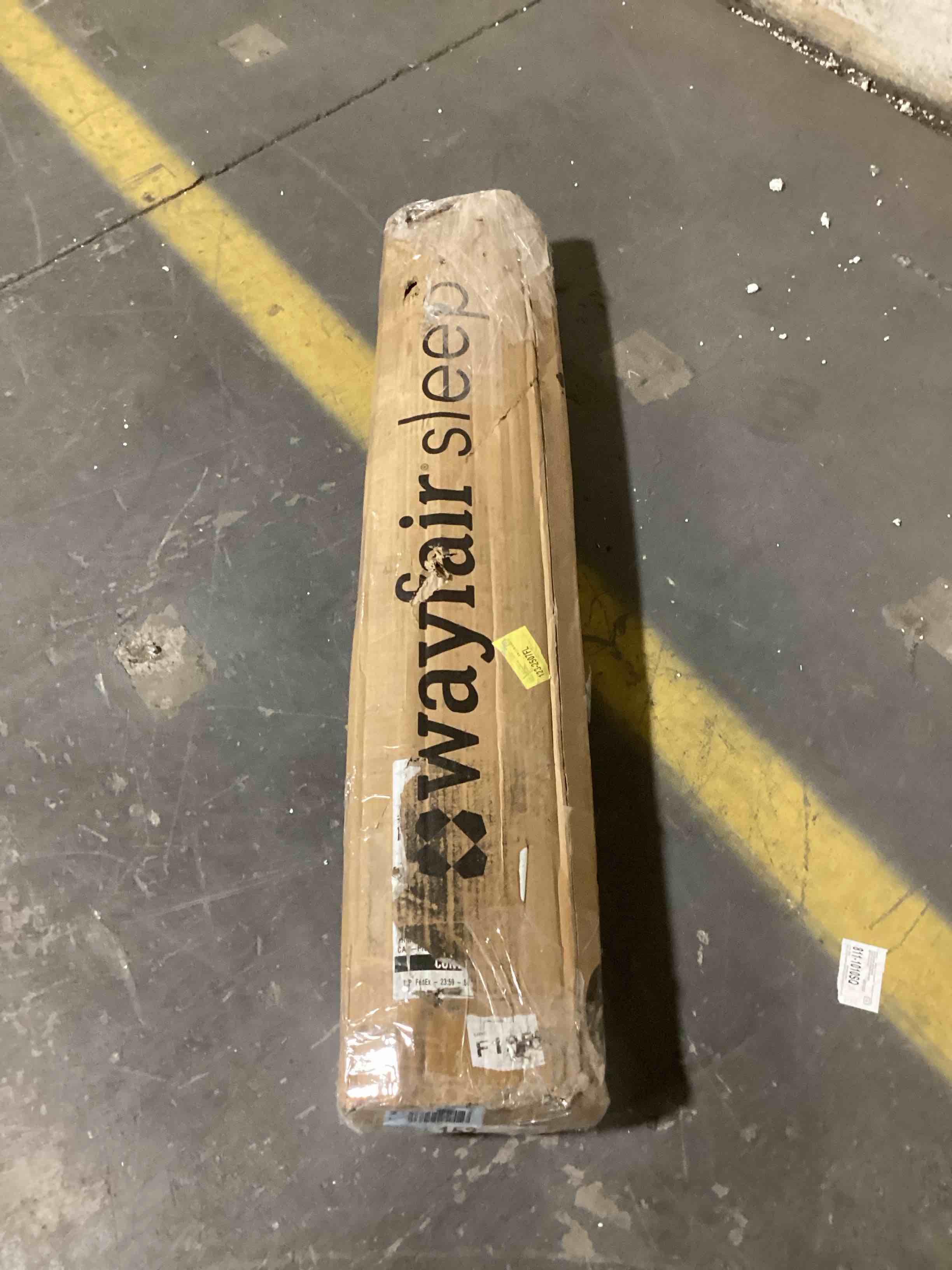 https://s3.amazonaws.com/lotting-images-prod/bidfta/GRN5665108_1701455239539.jpeg